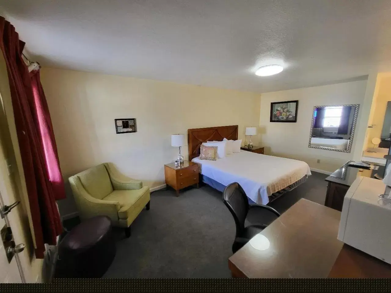 Bed in Rose's Motel Bed in Rose's Motel