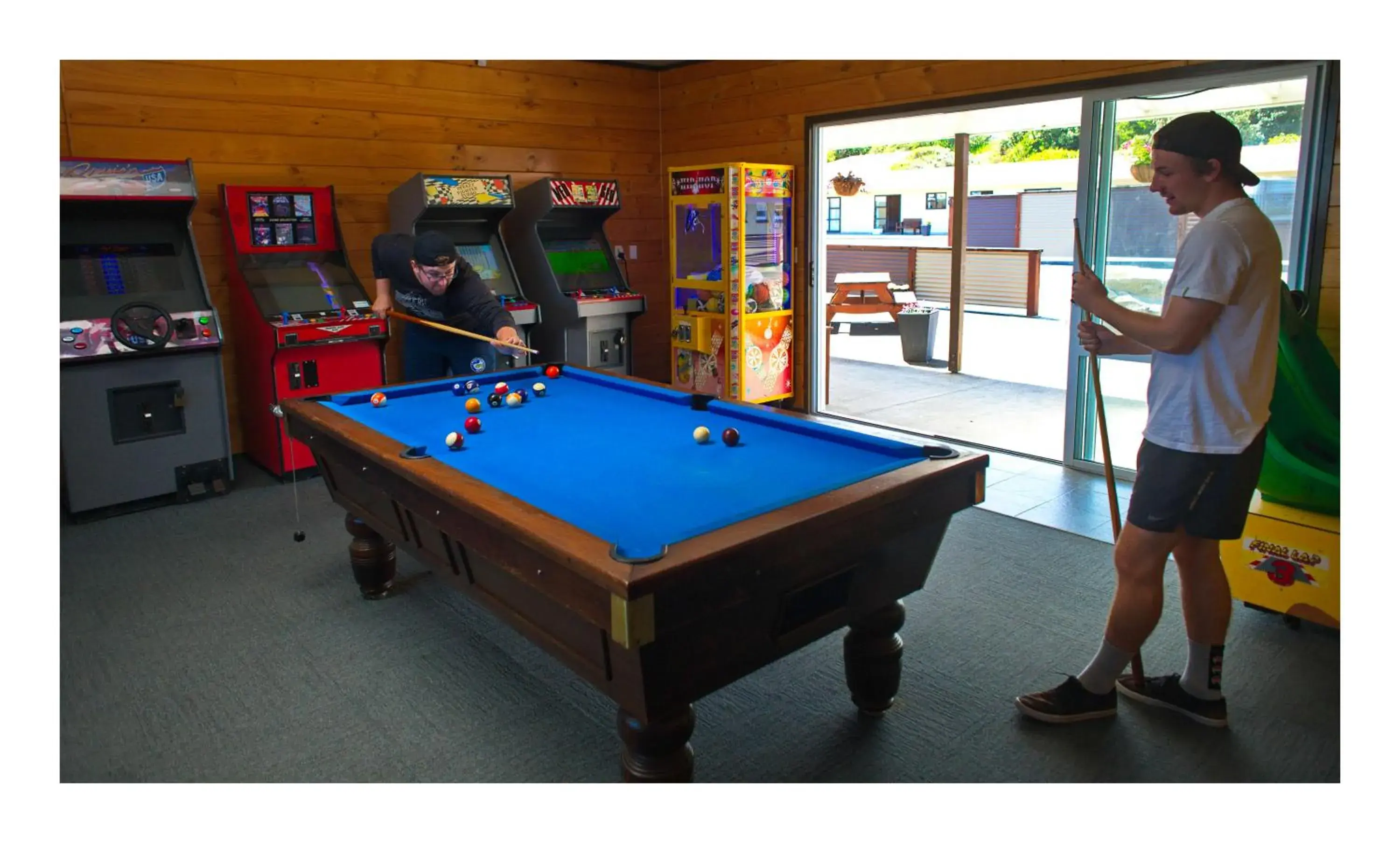 Game Room, Billiards in Greymouth Seaside TOP 10 Holiday Park