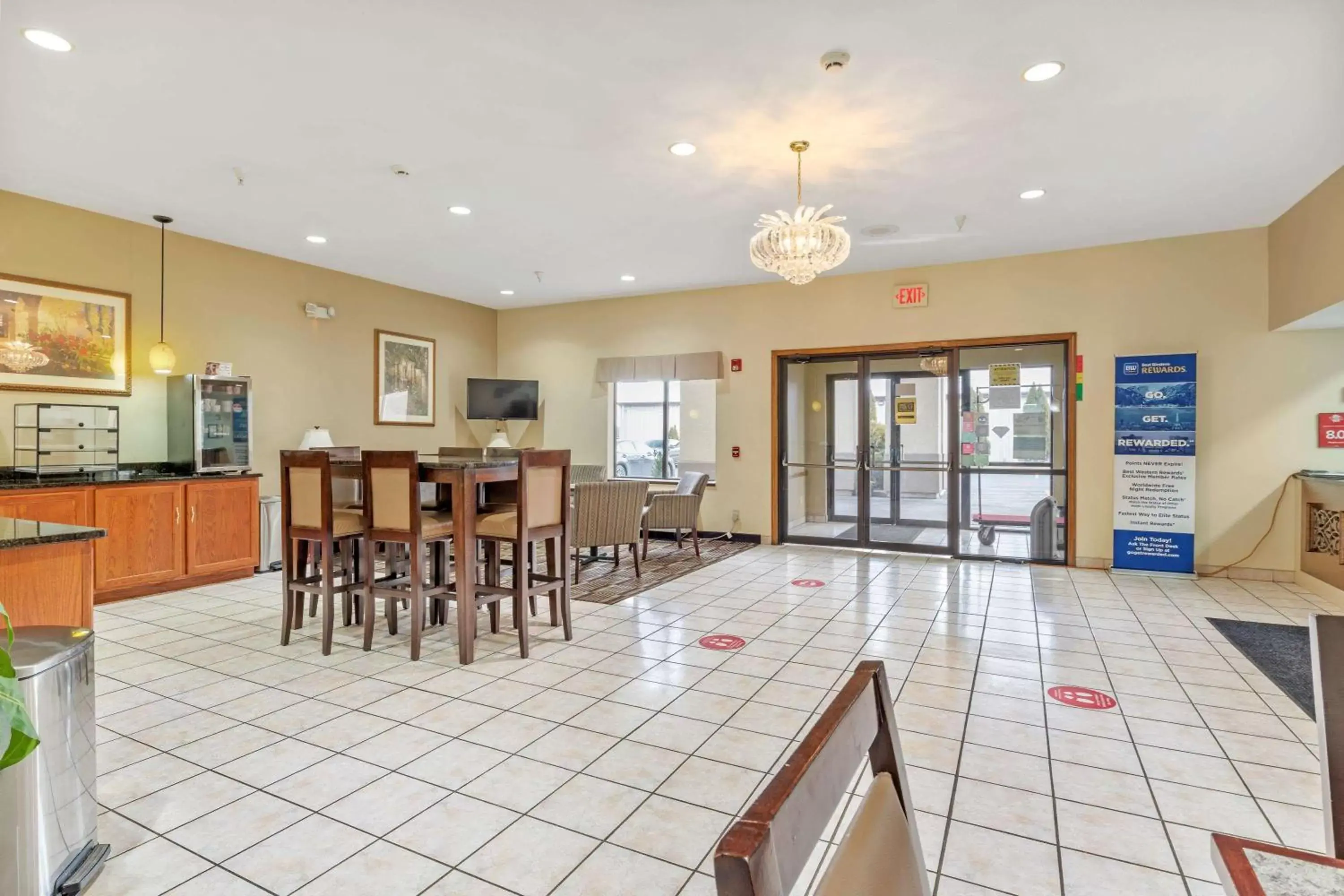 Lobby or reception in Best Western Clearlake Plaza