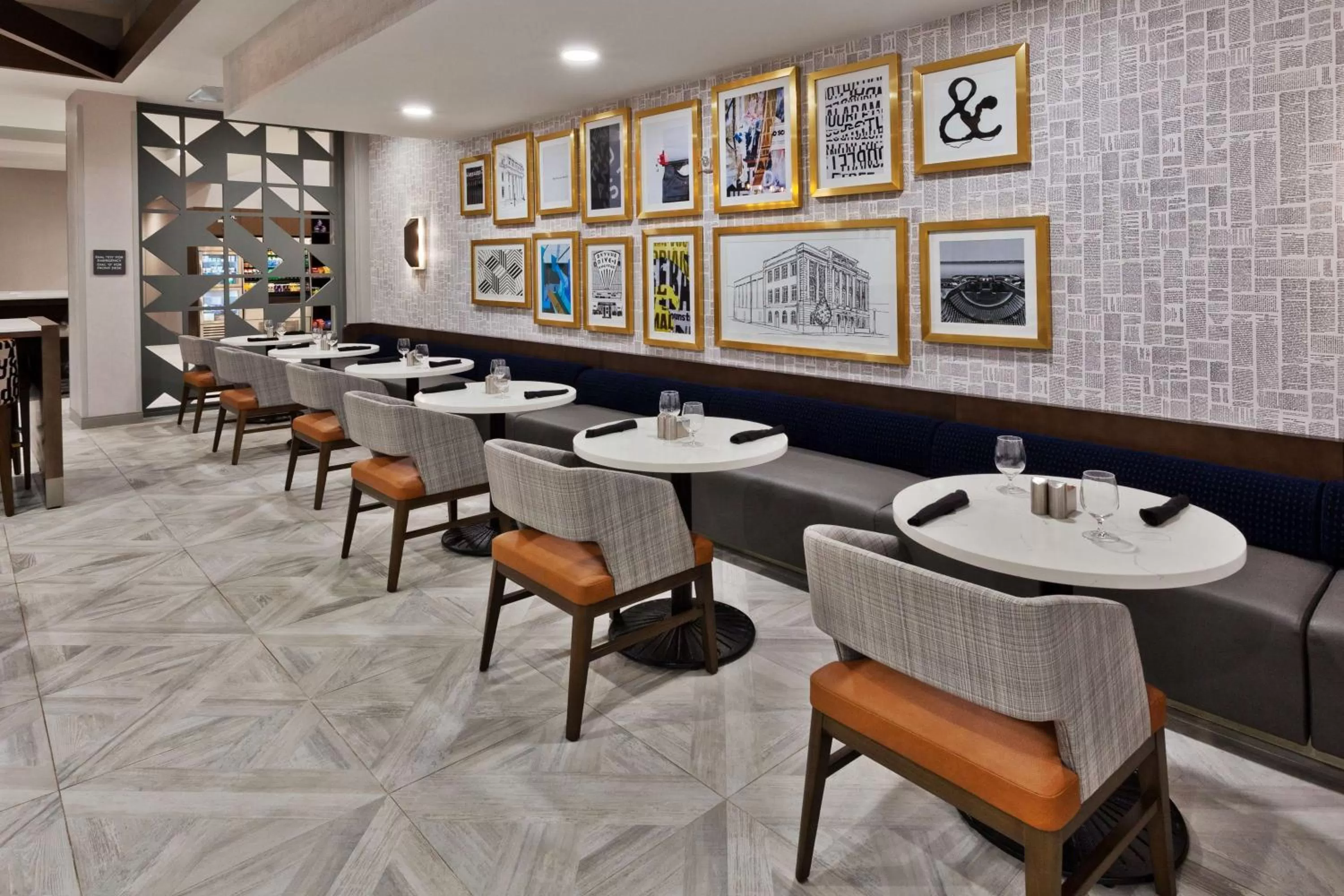 Restaurant/places to eat in Doubletree By Hilton Dothan, Al