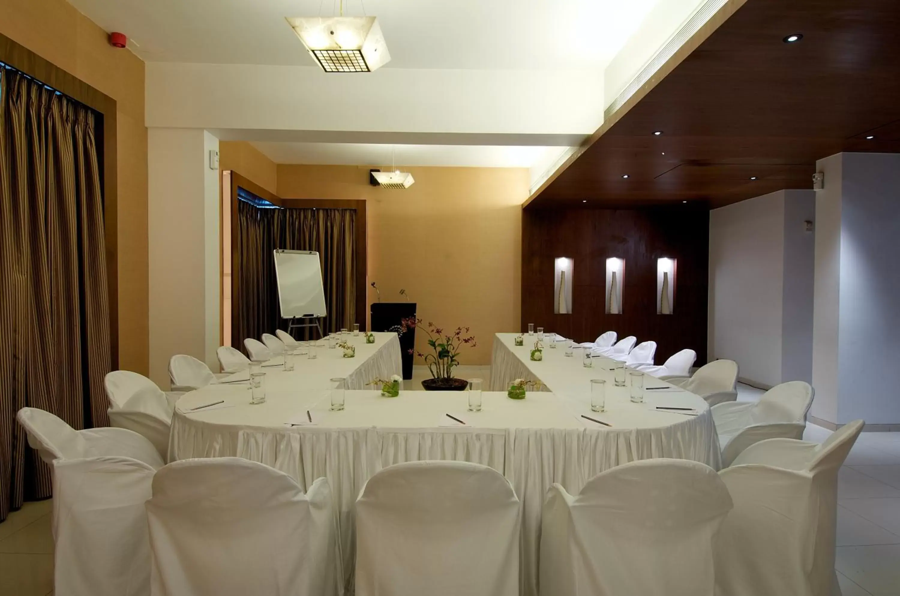 Business facilities in The Regenza By Tunga