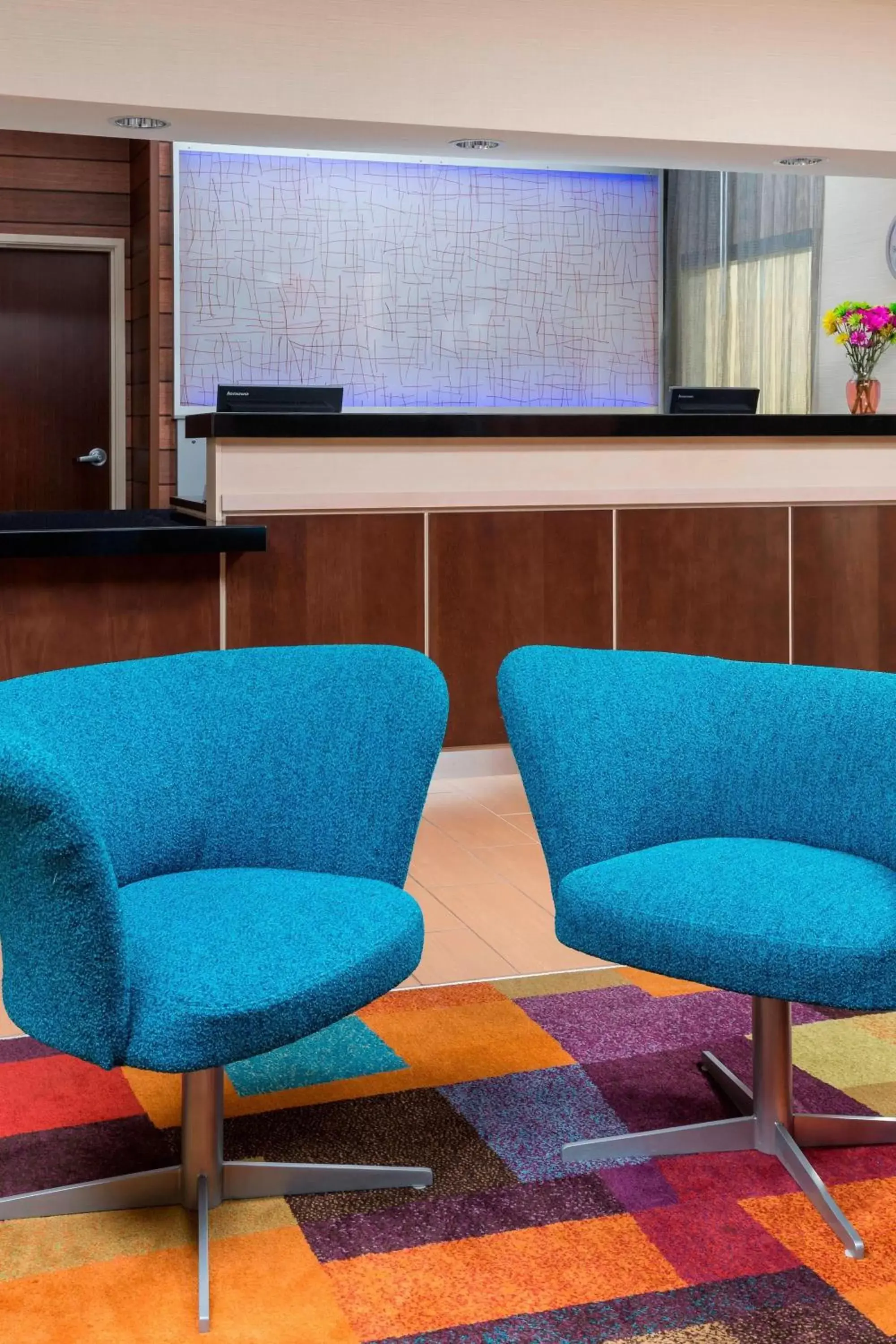 Lobby or reception in Fairfield Inn & Suites by Marriott Galesburg