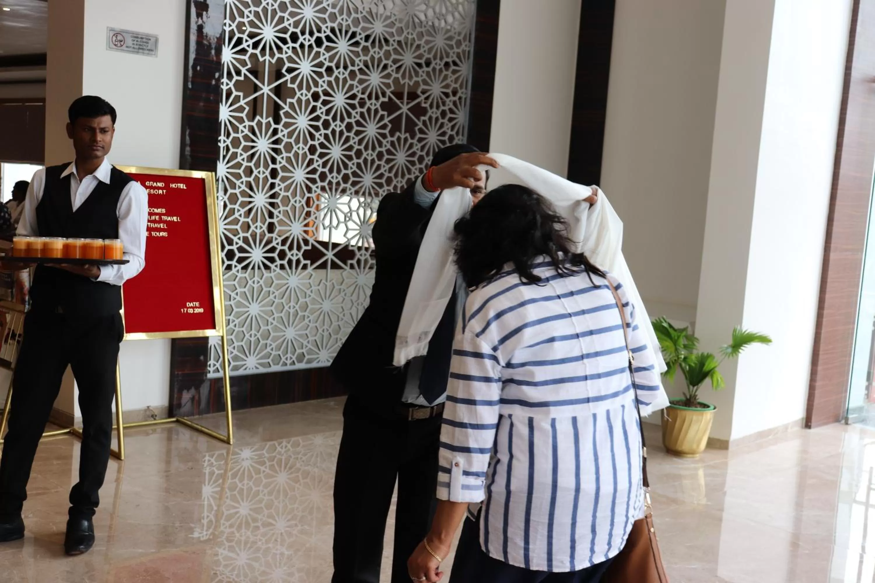 Dhamma Grand Hotel Resort