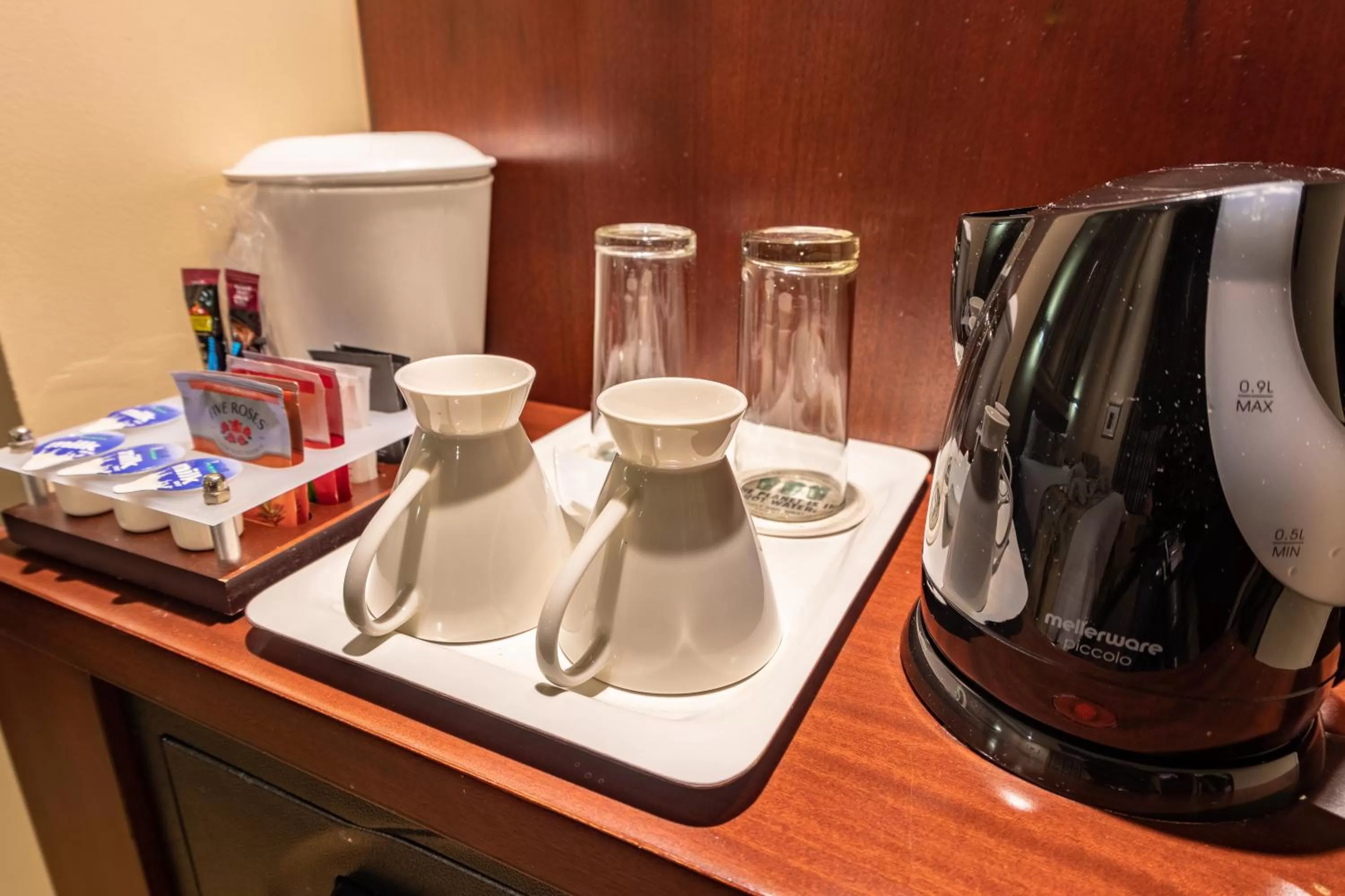 Twin Room - Disability Access in City Lodge Hotel Johannesburg Airport, Barbara Road