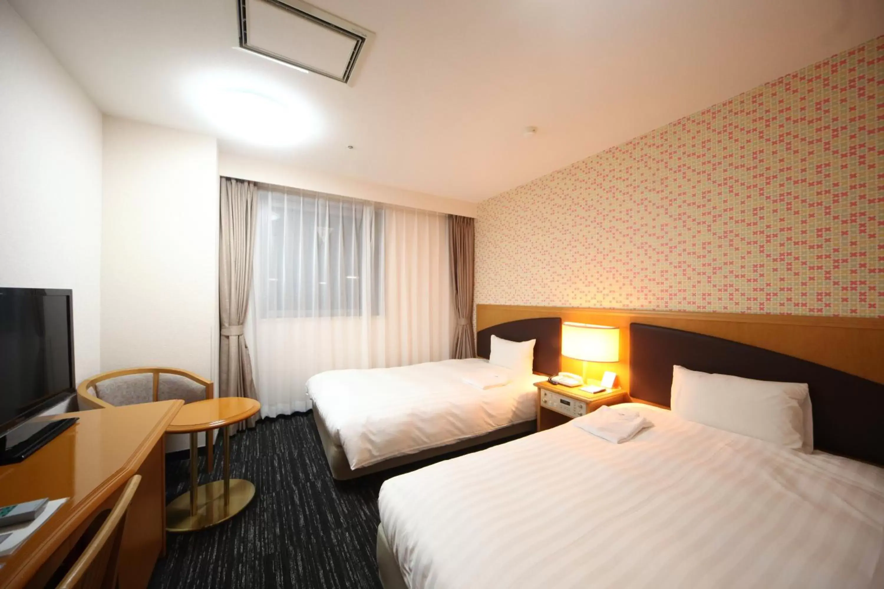 Photo of the whole room, Room Photo in Hotel Wing International Tomakomai