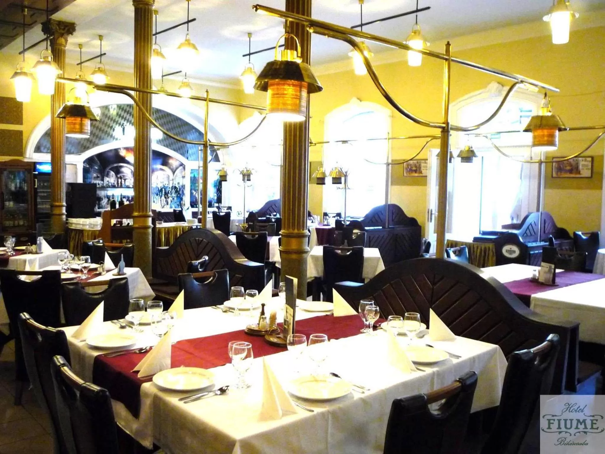 Restaurant/places to eat in Fiume Hotel