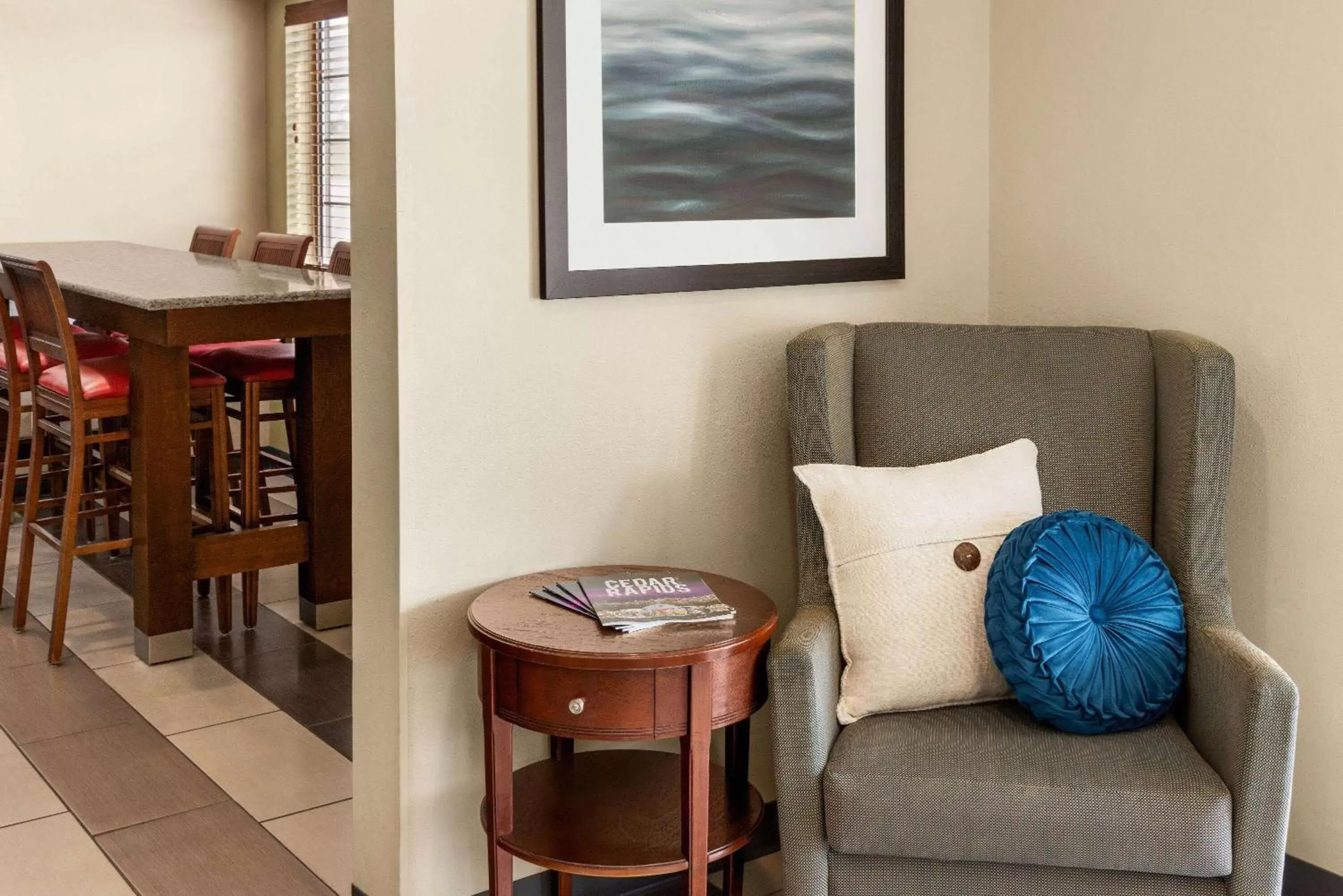 Lobby or reception in Baymont by Wyndham Cedar Rapids Lobby or reception in Baymont by Wyndham Cedar Rapids