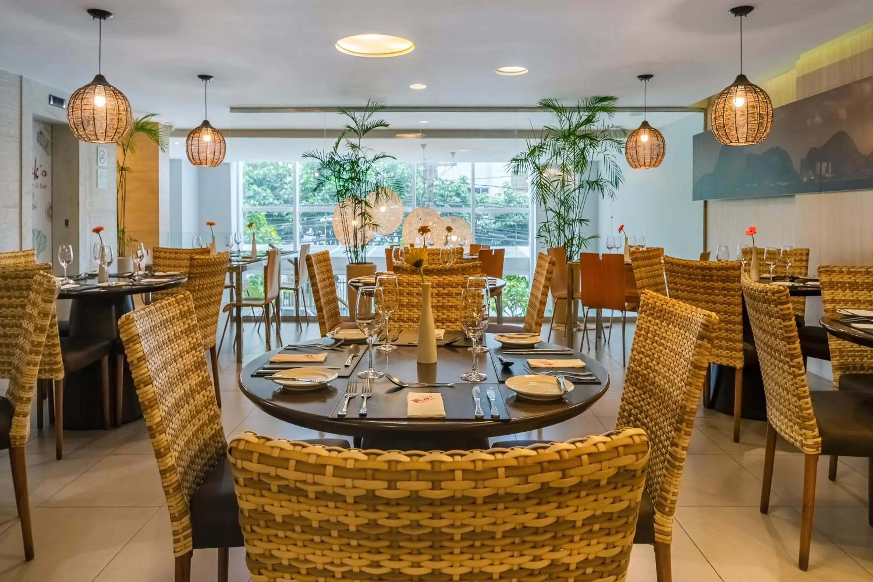 Restaurant/Places to Eat in Matiz Niterói Design Hotel