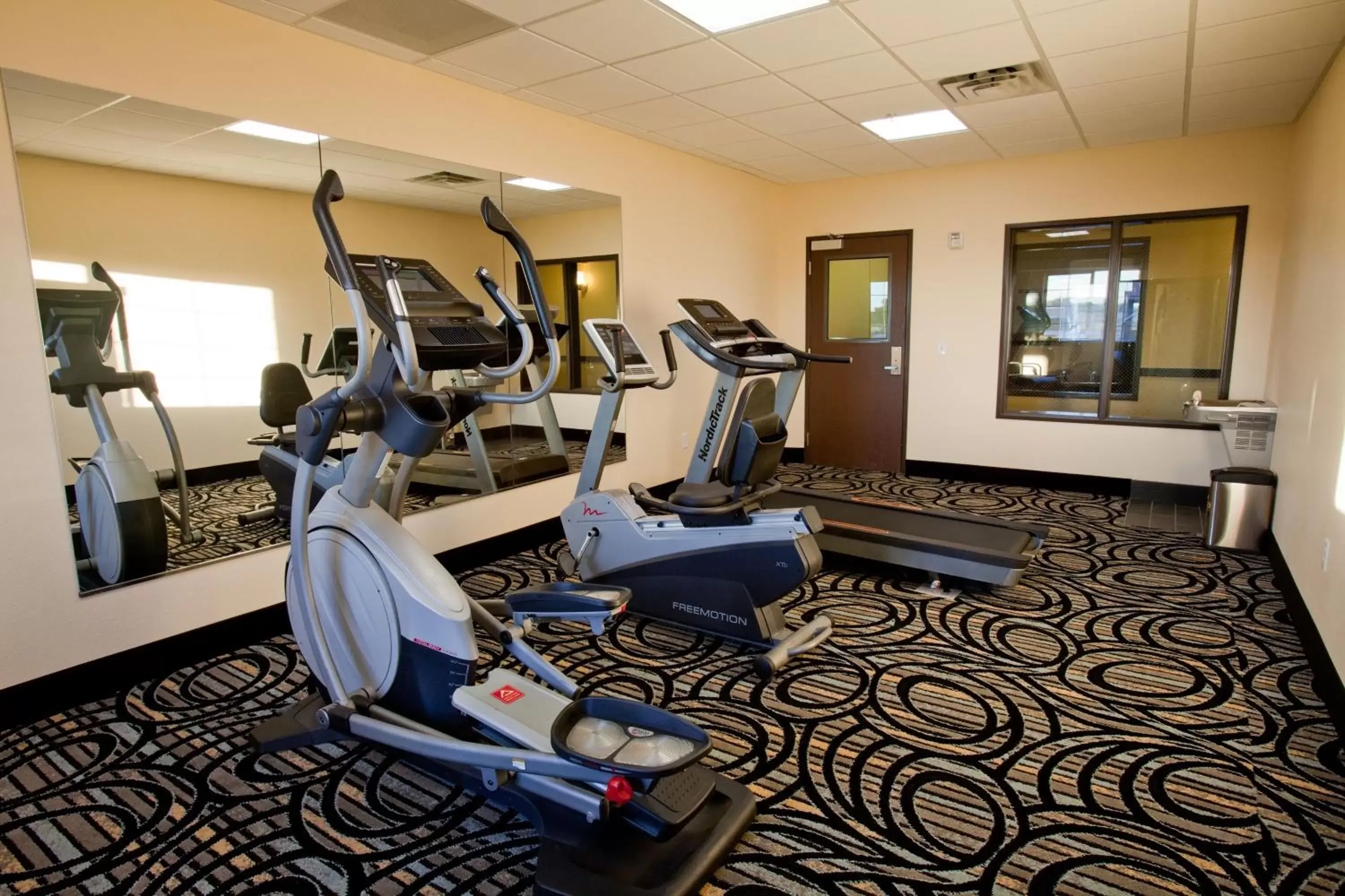 Fitness centre/facilities, Fitness Center/Facilities in Americas Best Value Inn Roosevelt/Ballard