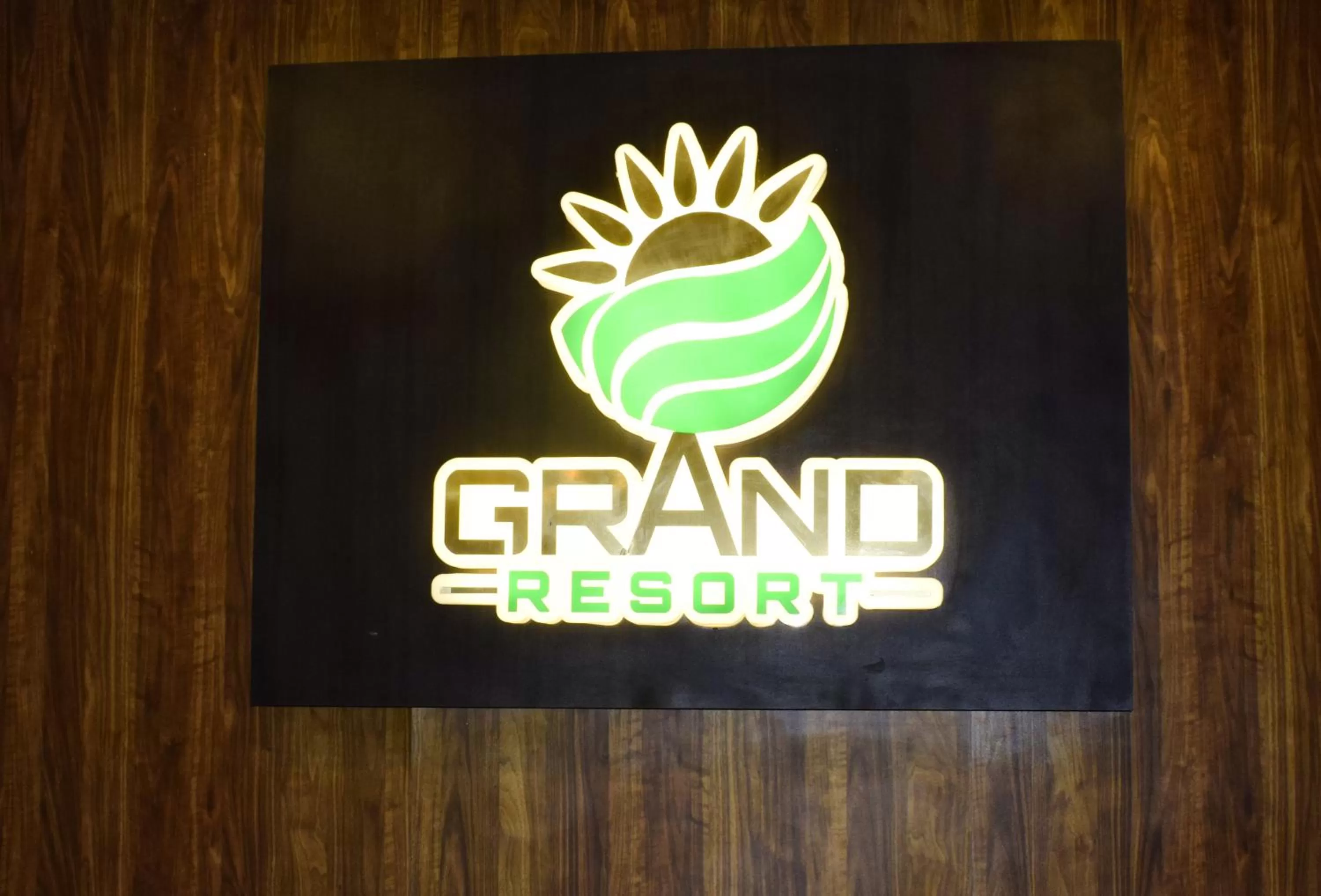 Grand Resort