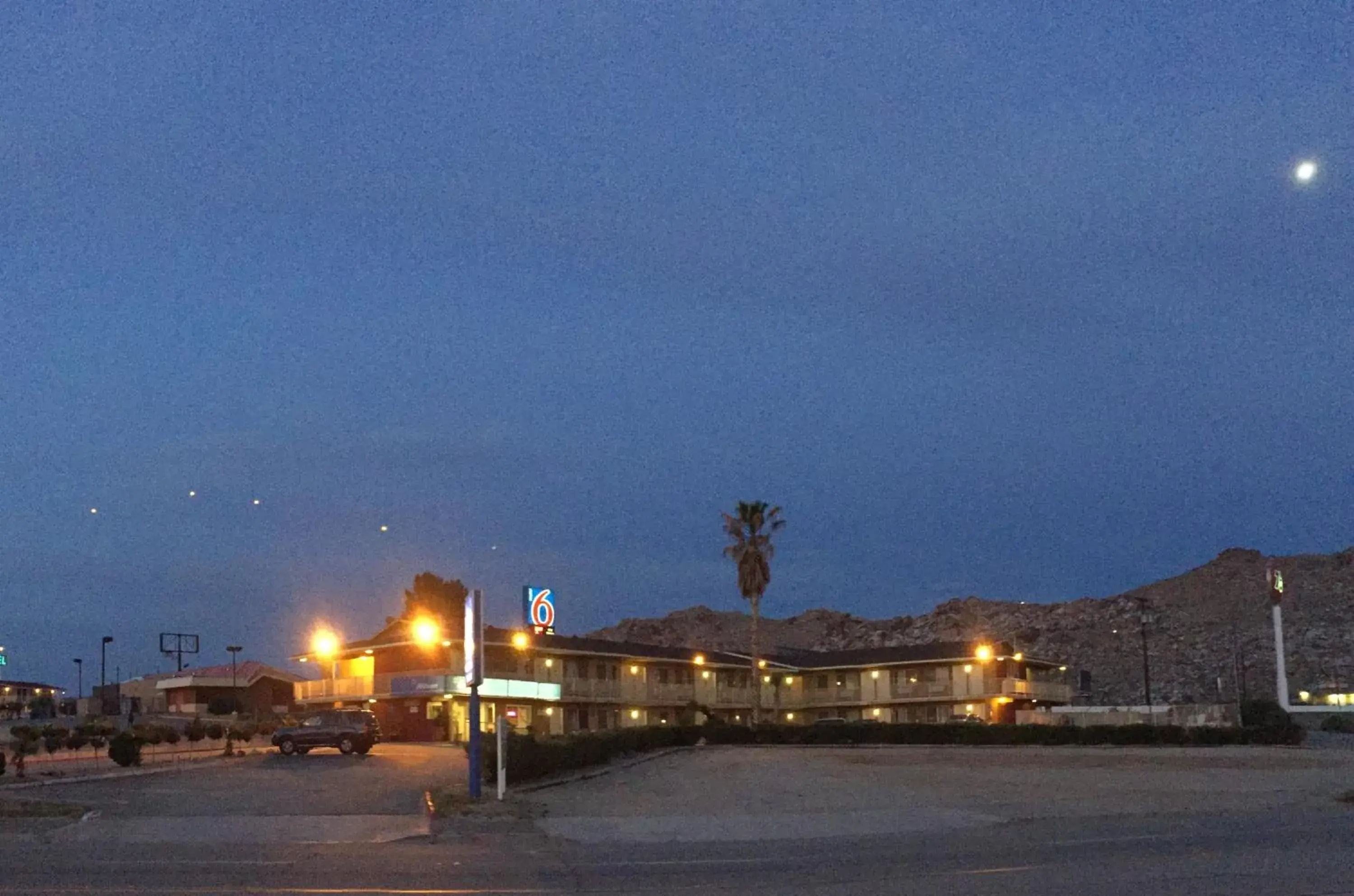 Property building in Hilltop Inn & Suites Property building in Hilltop Inn & Suites