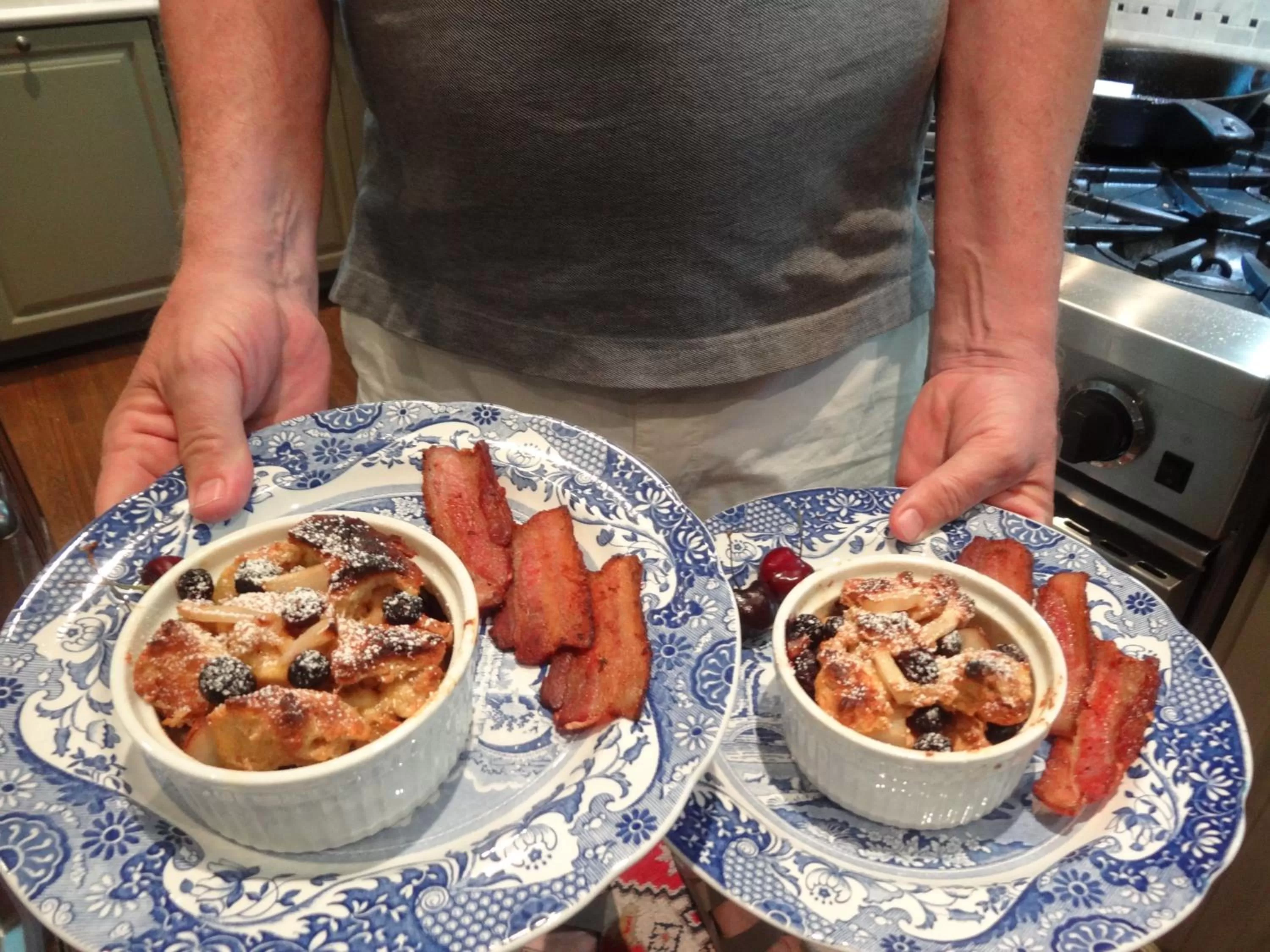 American breakfast in The Captain's House heritage bed & breakfast