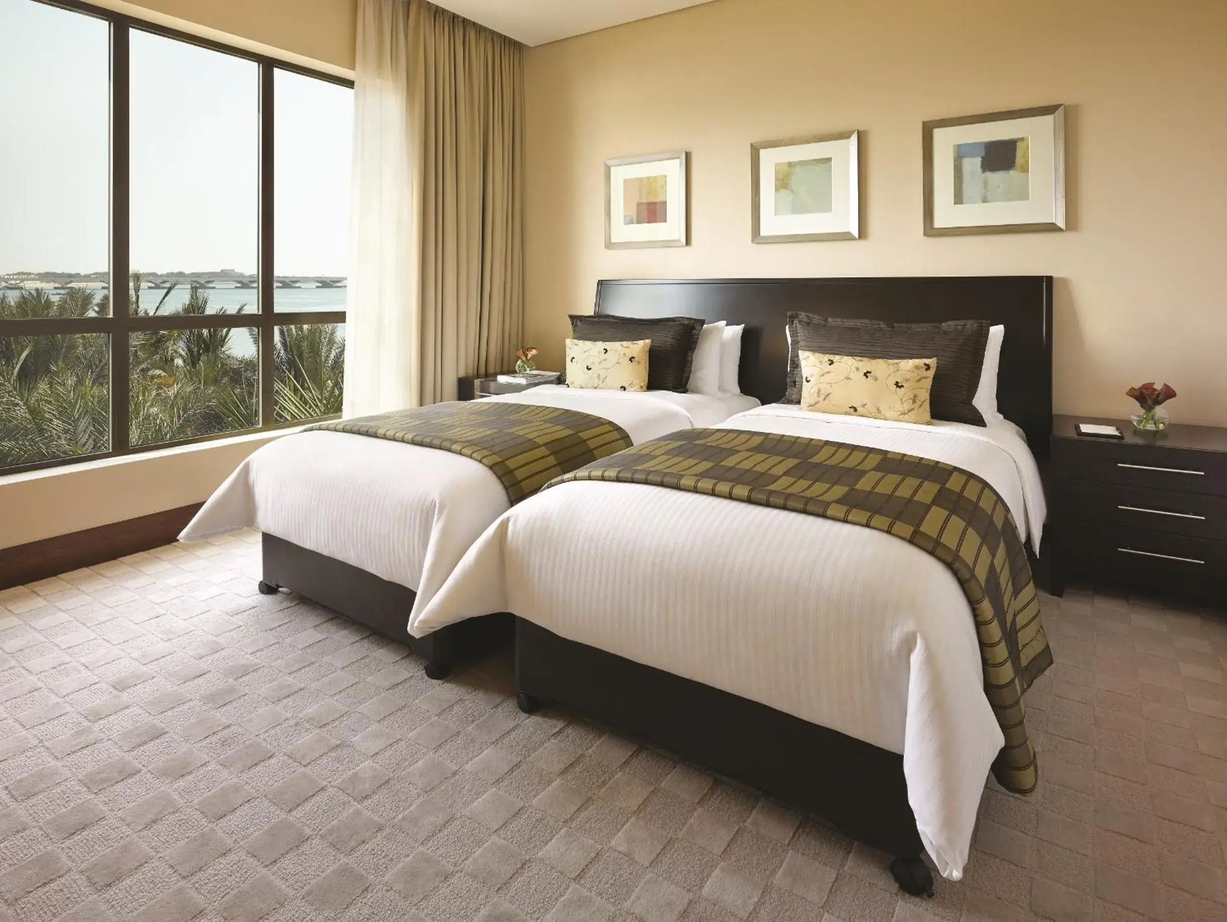 Day, Bed in Shangri-La Hotel Apartments Qaryat Al Beri Day, Bed in Shangri-La Hotel Apartments Qaryat Al Beri
