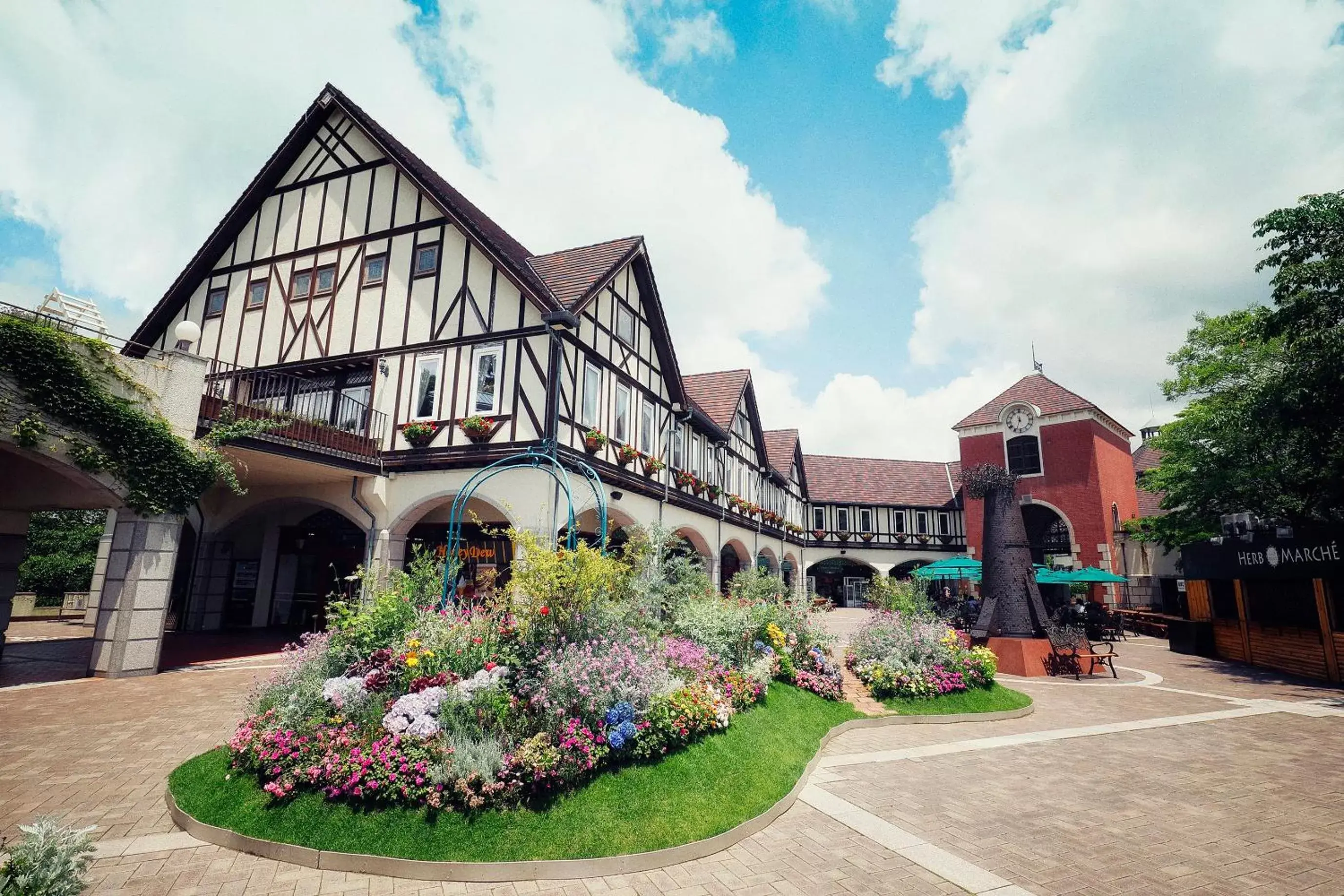 Nearby landmark, Garden in ANA Crowne Plaza Kobe, an IHG Hotel