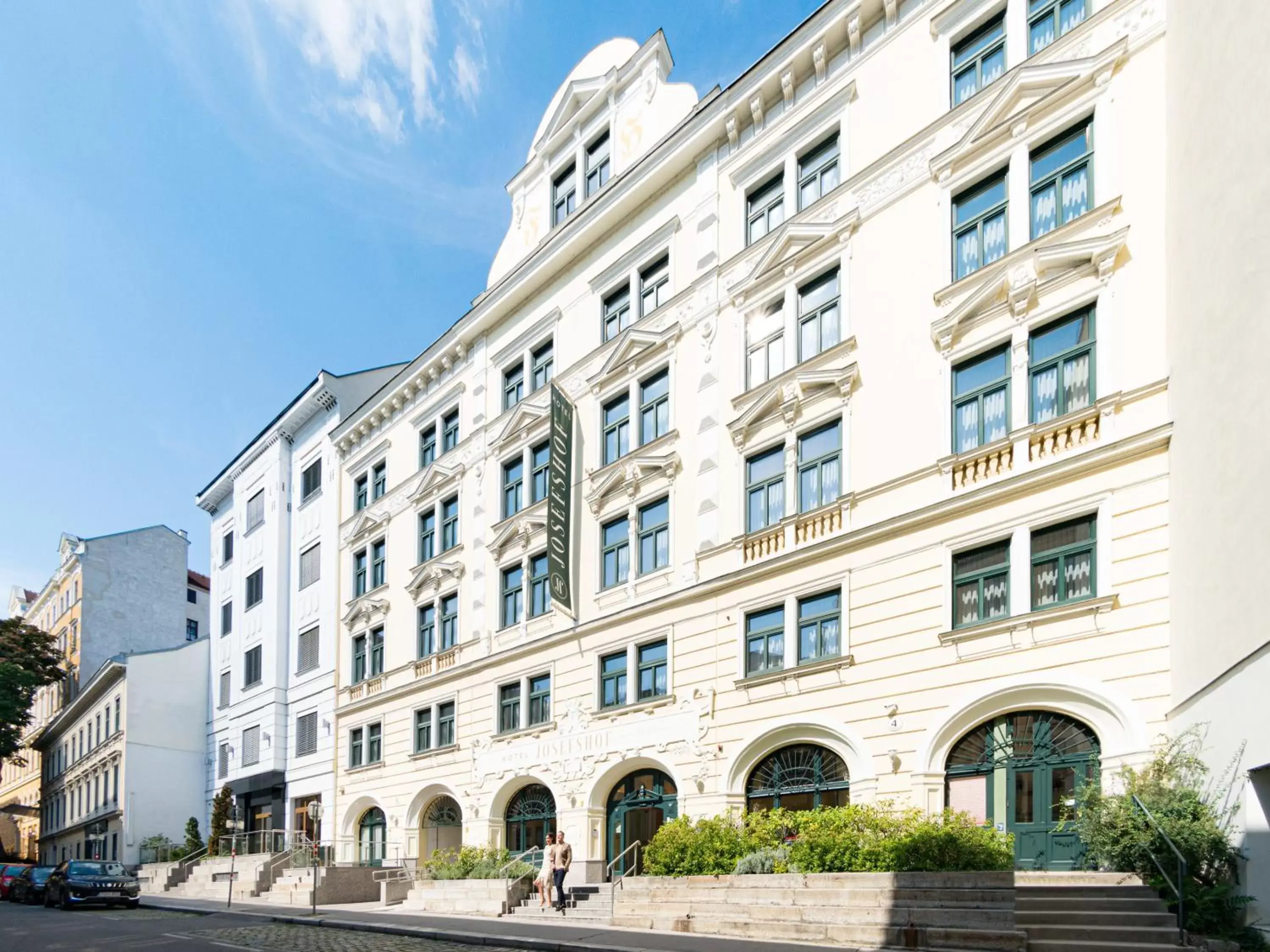 Property building in Hotel Josefshof am Rathaus