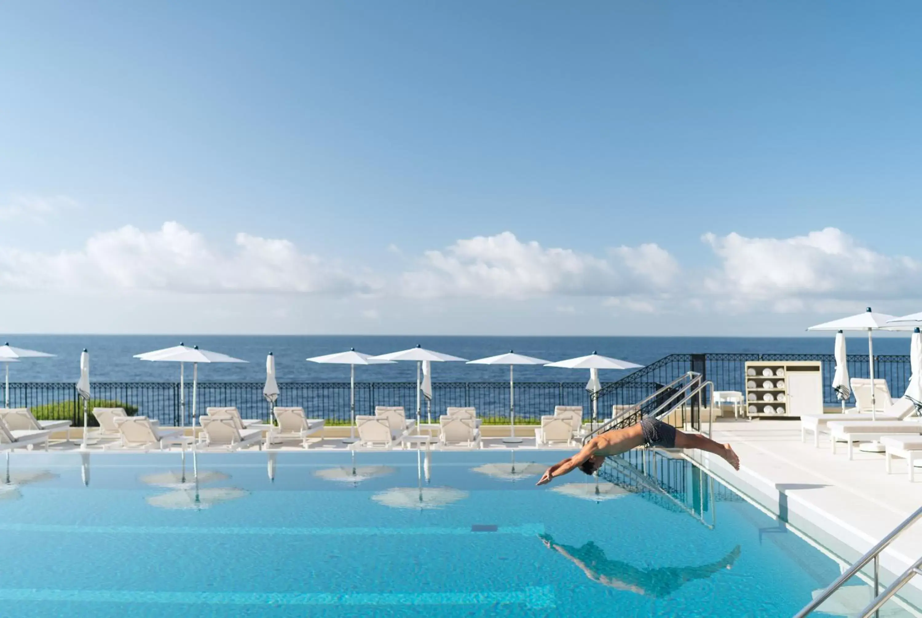 Swimming Pool in Grand-Hôtel du Cap-Ferrat, A Four Seasons Hotel