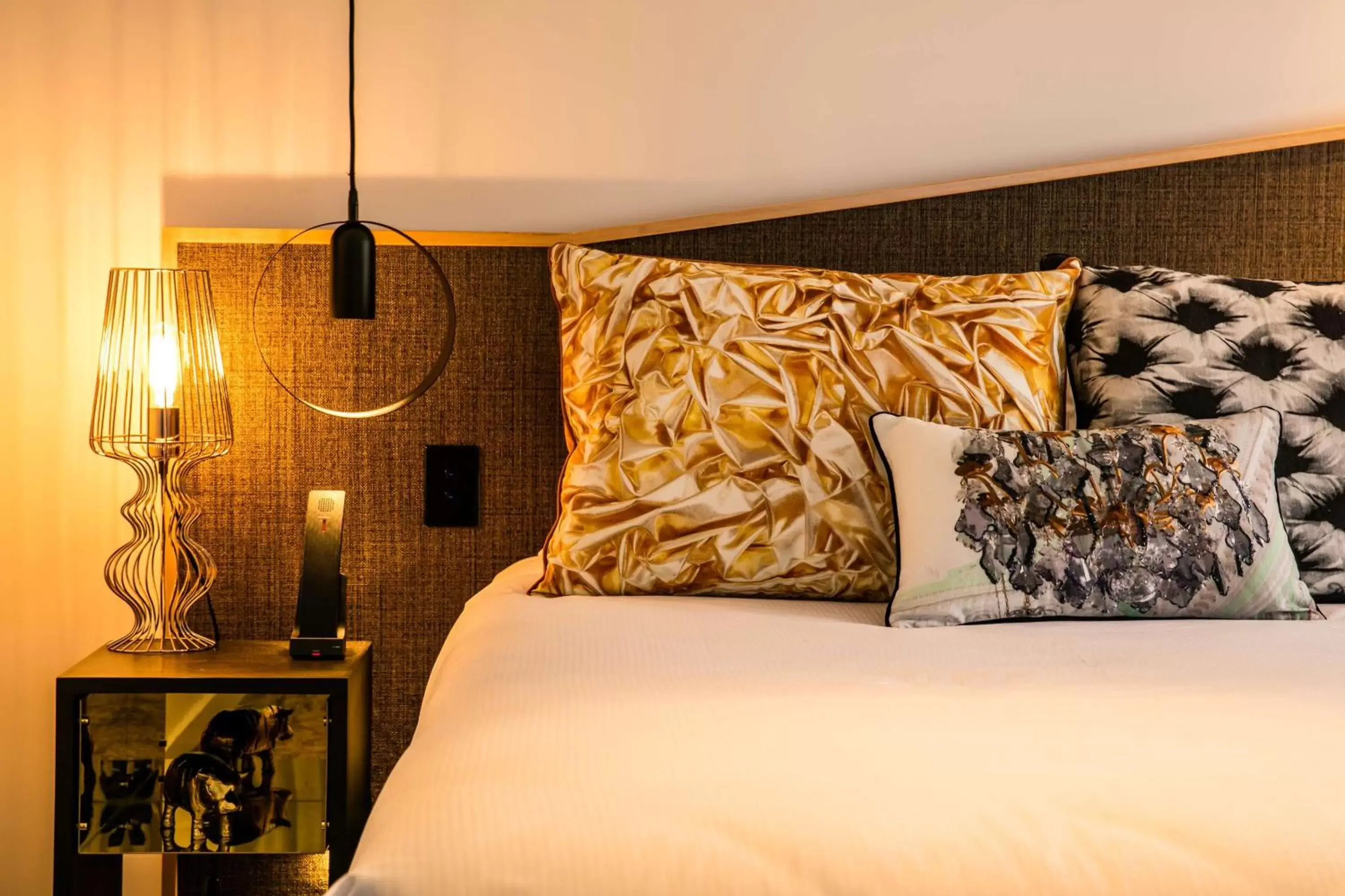 QT Harbor View King Room in QT Wellington QT Harbor View King Room in QT Wellington