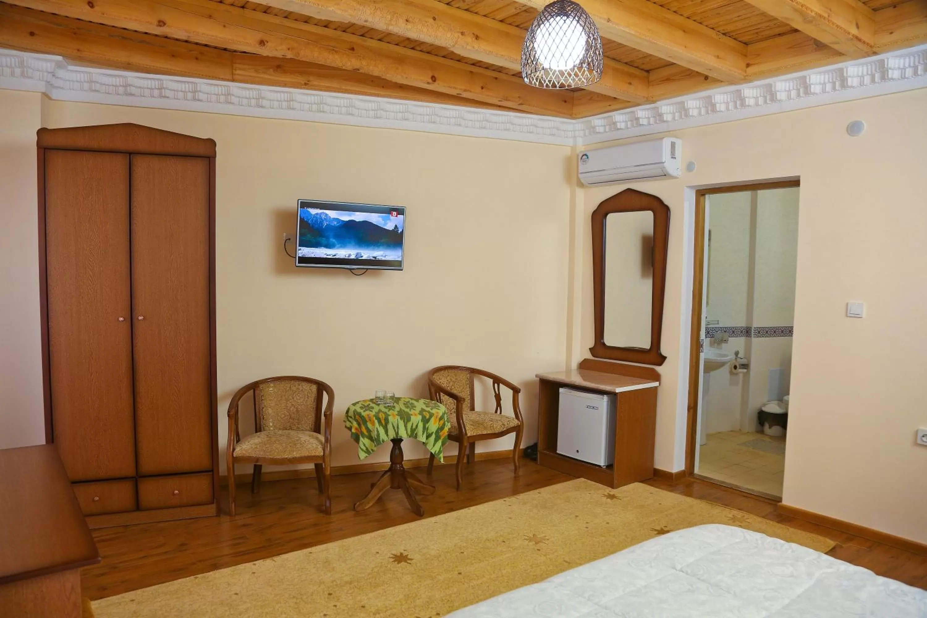 TV and multimedia, Seating Area in Hotel Fatima Boutique