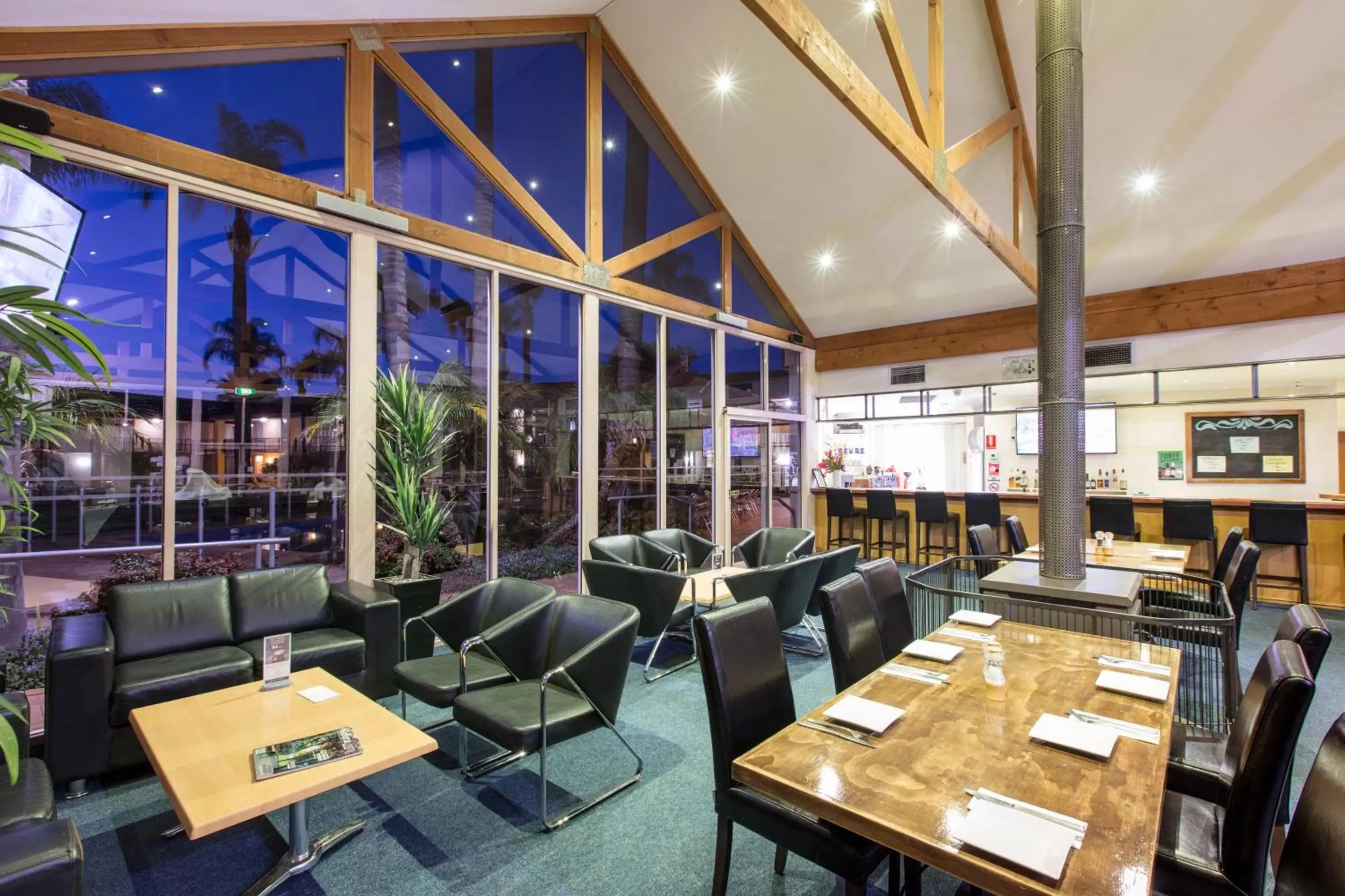 Restaurant/places to eat in Mildura Inlander Resort Restaurant/places to eat in Mildura Inlander Resort