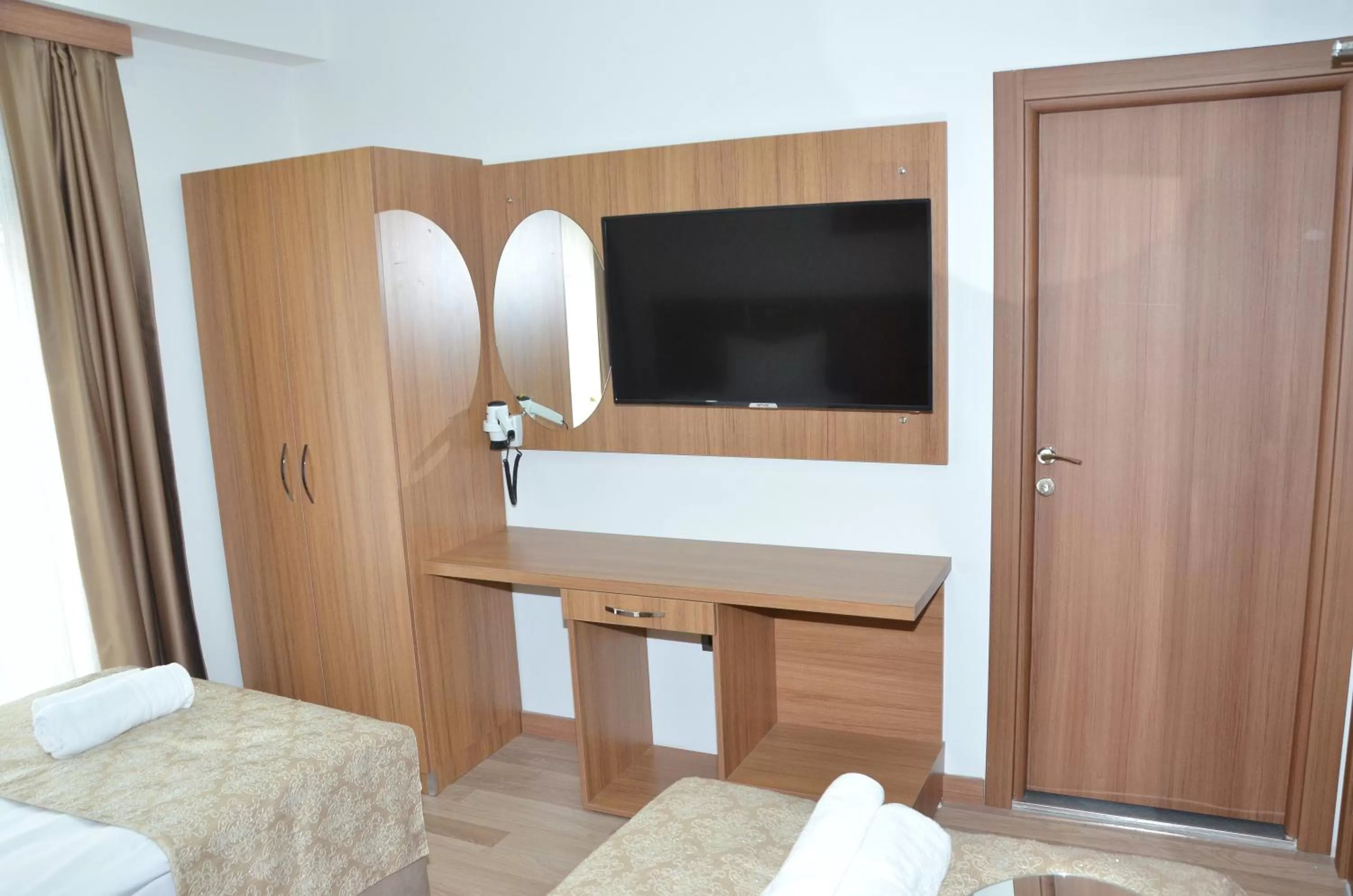 Economy Twin Room in Hotel La SERA