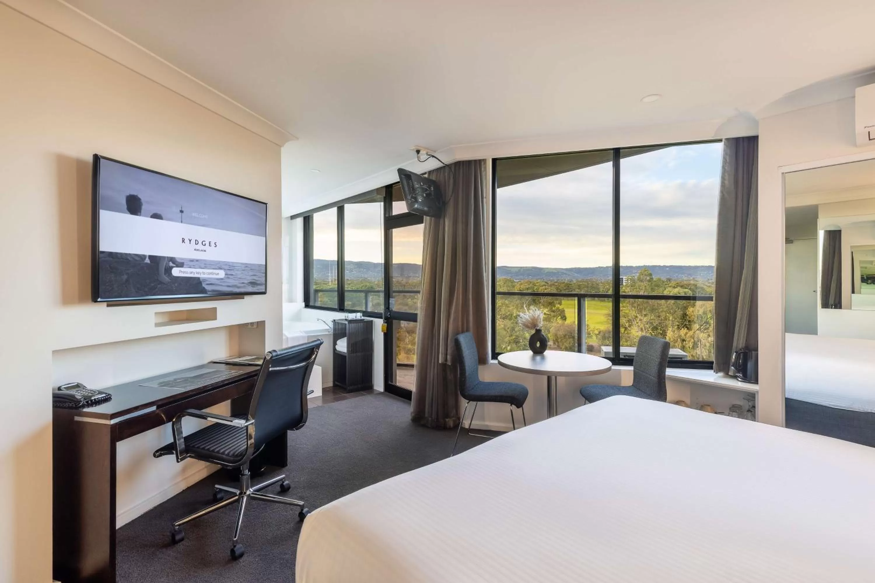 Property building, Bed in Rydges South Park Adelaide