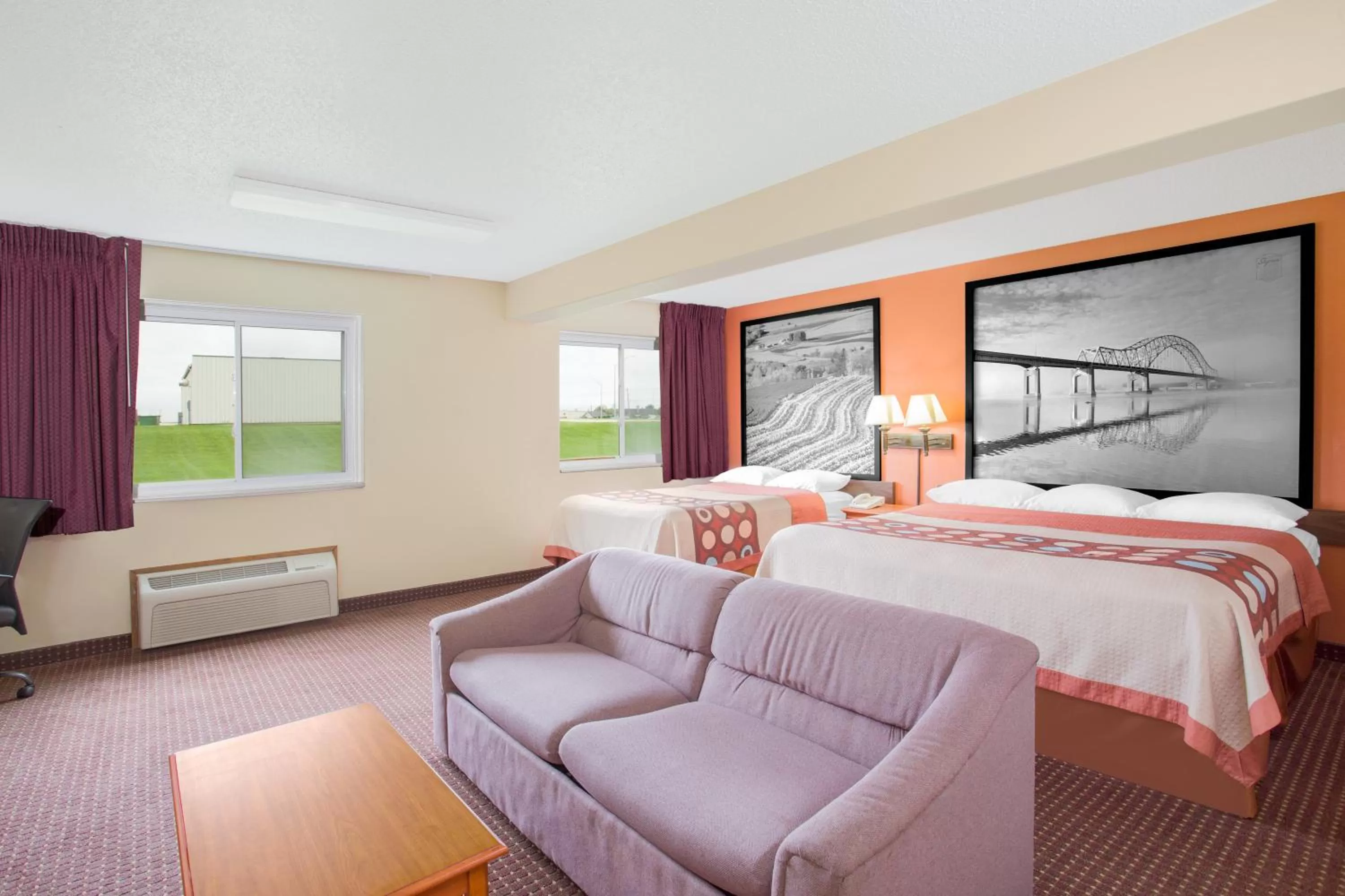 Photo of the whole room, Bed in Super 8 by Wyndham Waverly