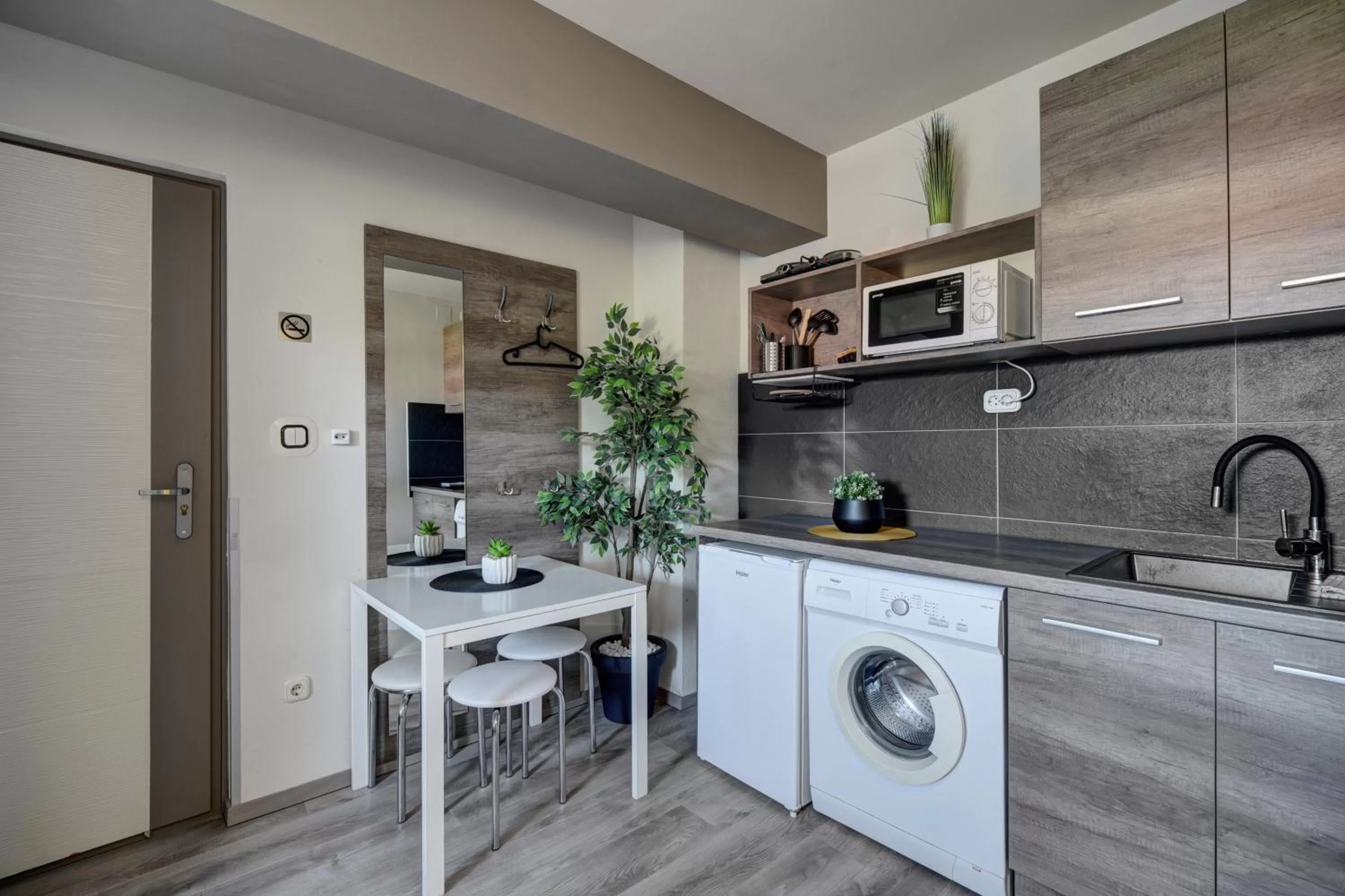 Familia Panzió & Apartmanház Győr