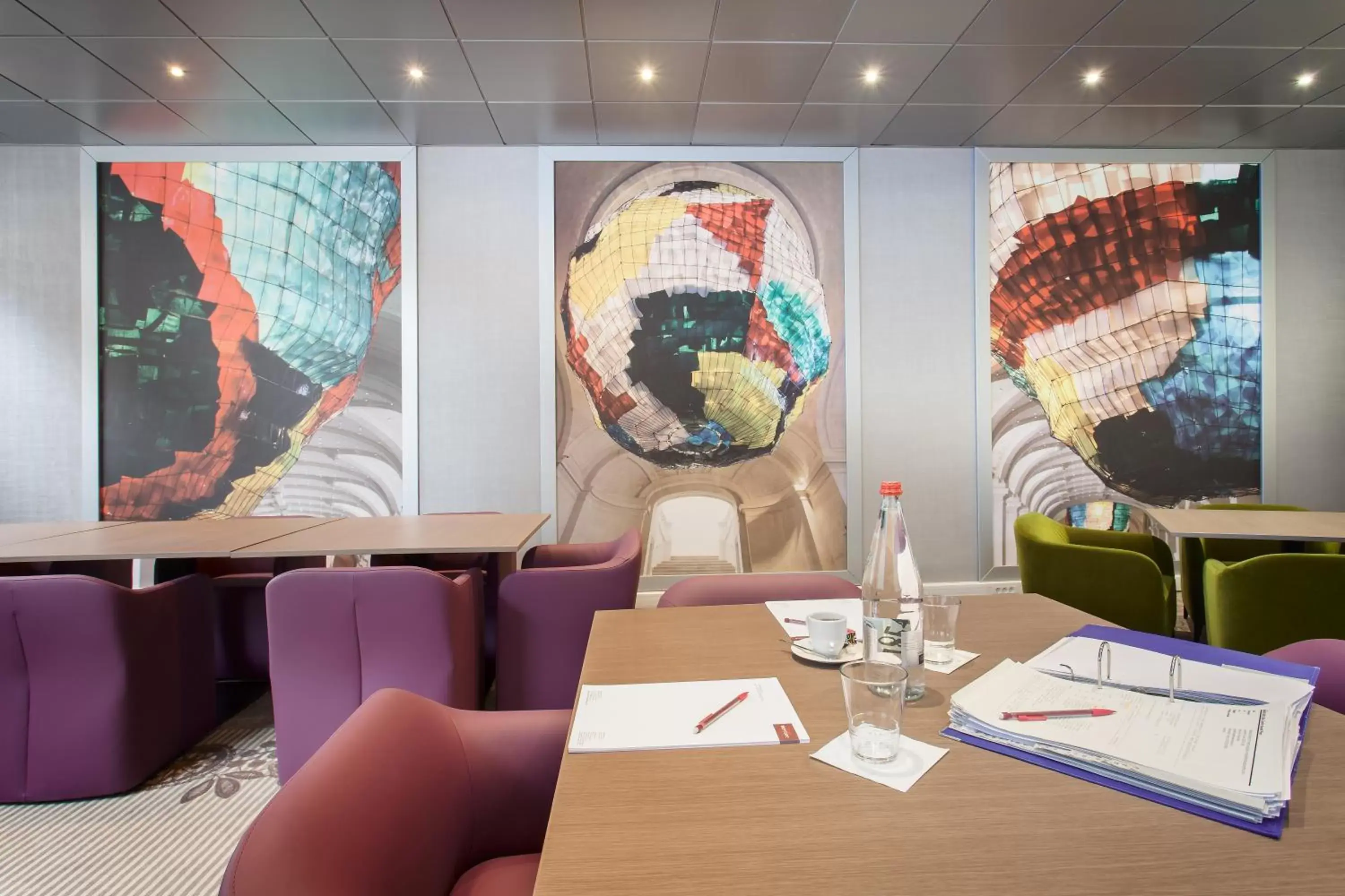 Business facilities, Restaurant/Places to Eat in Mercure Lille Centre Grand Place