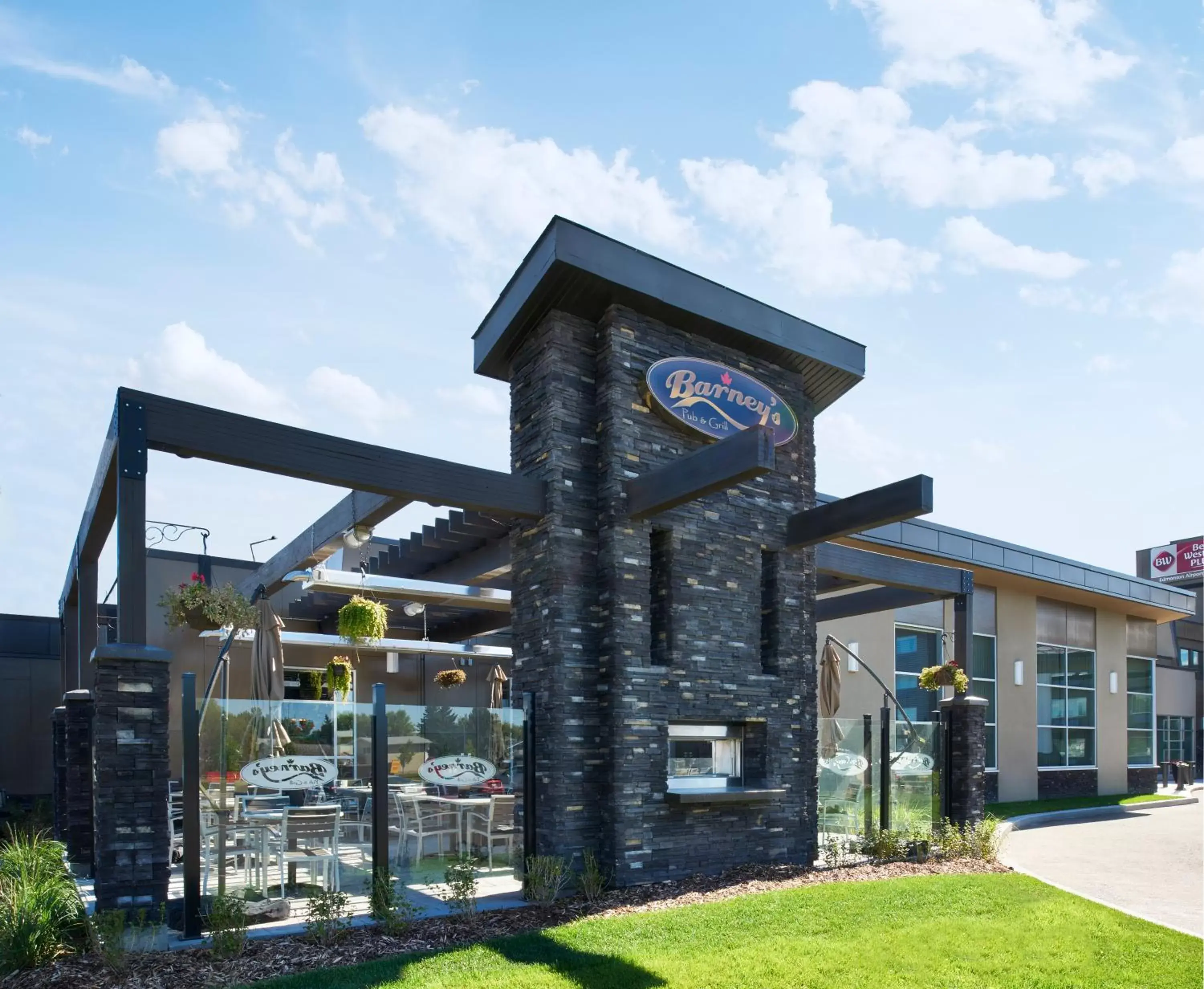 Facade/entrance, Property Building in Best Western Plus Edmonton Airport Hotel