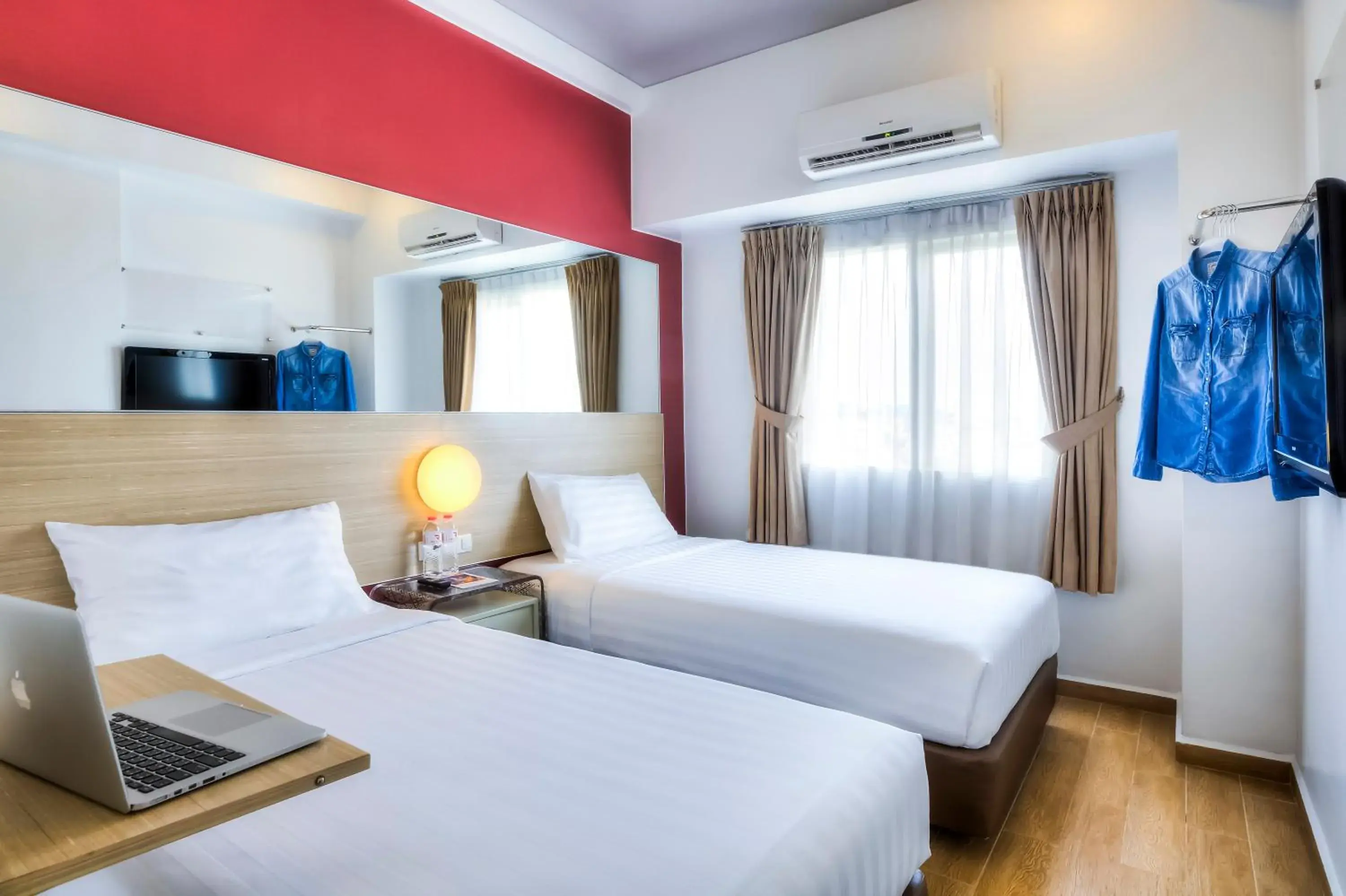 Bedroom, Bed in Monoloog Hotel Pekanbaru
