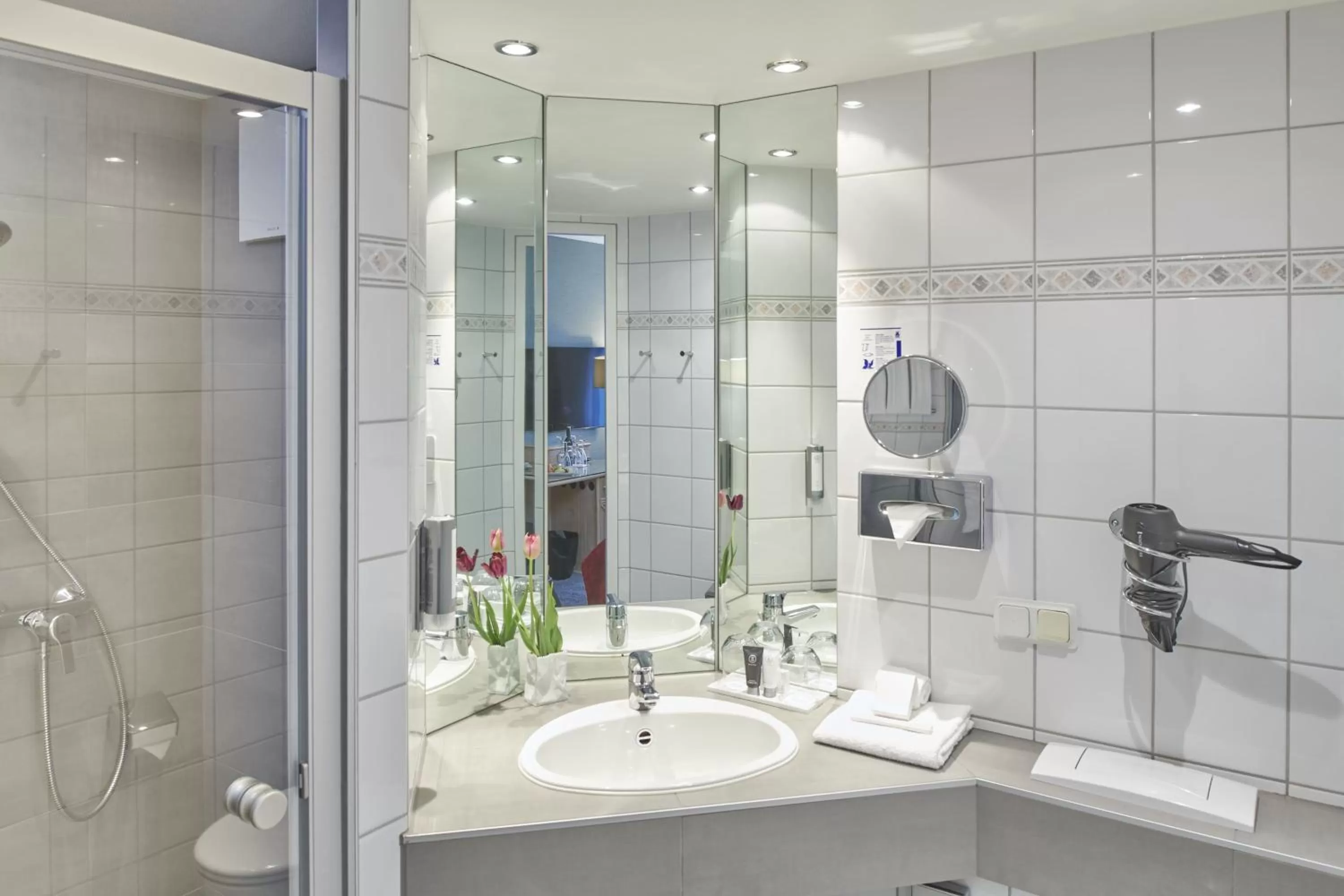 Bathroom in Parkhotel Weiskirchen