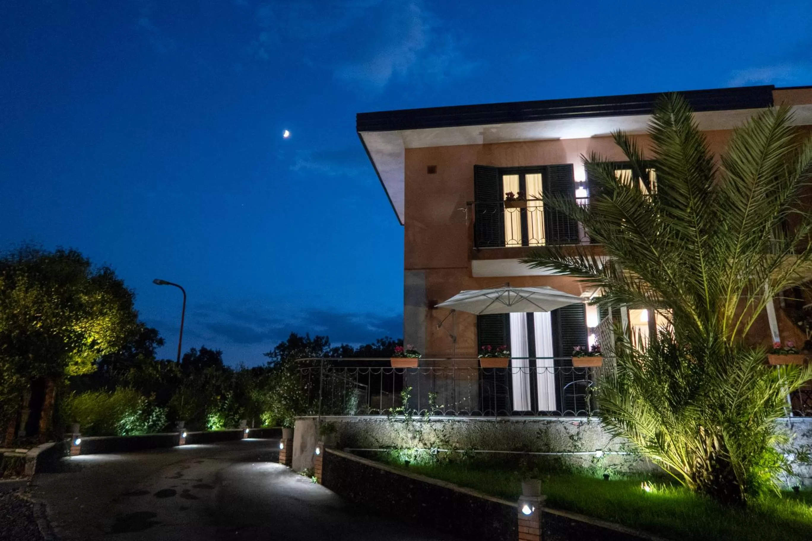 Property building in UP&B Rooms Catania