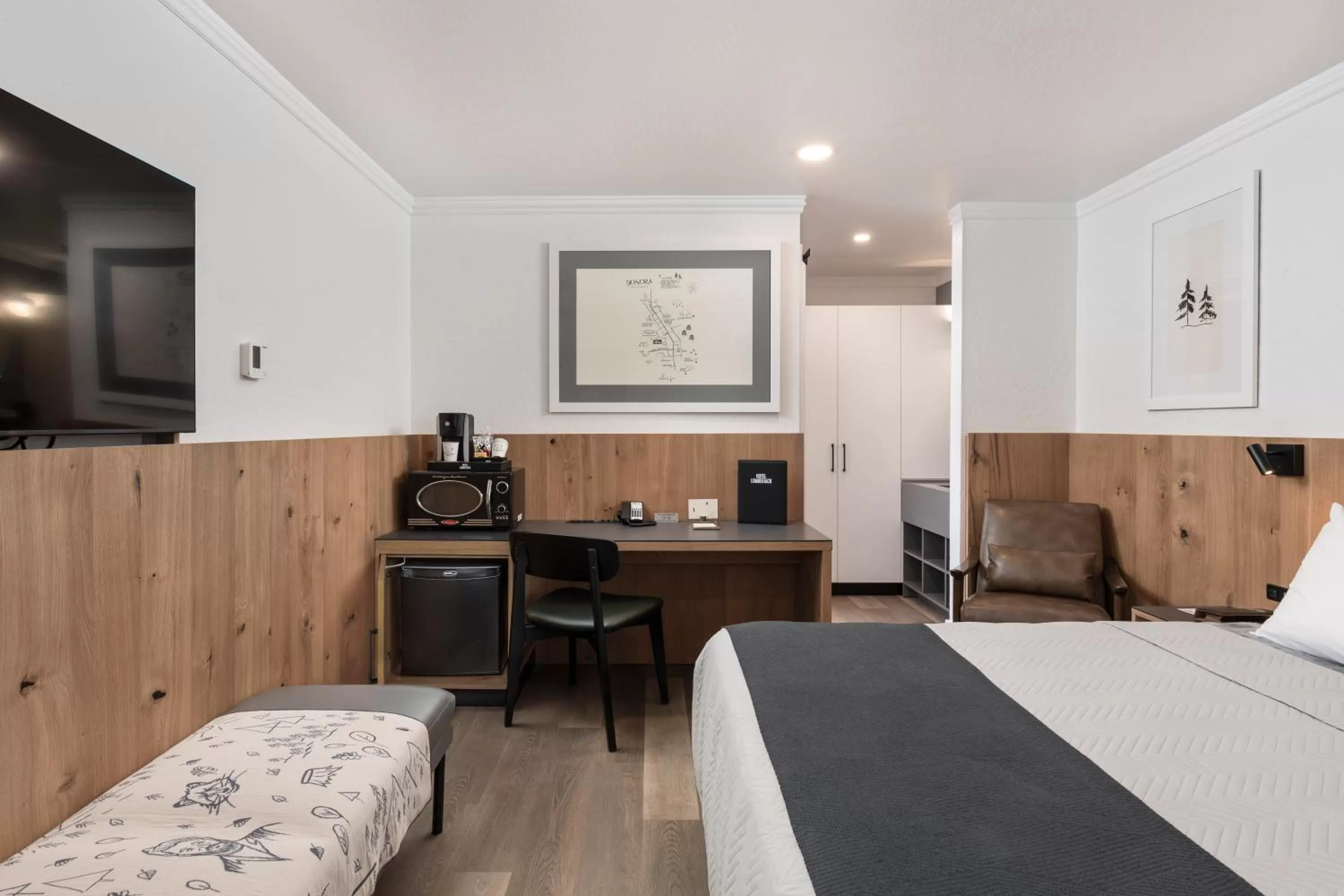 Bed in Hotel Lumberjack - Sonora