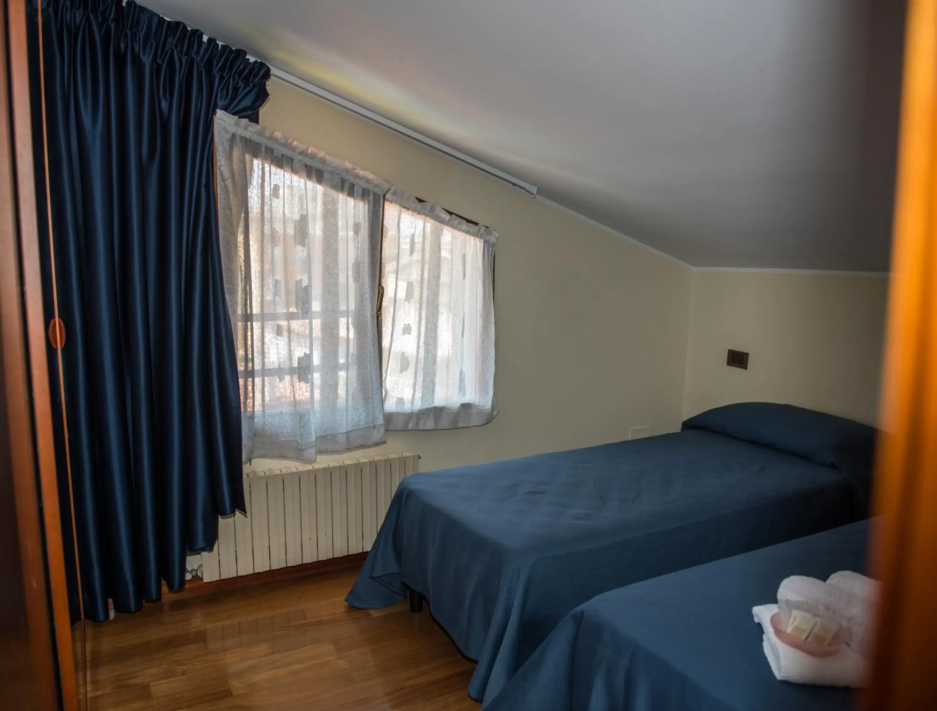 Bed in Hotel Malibran Bed in Hotel Malibran