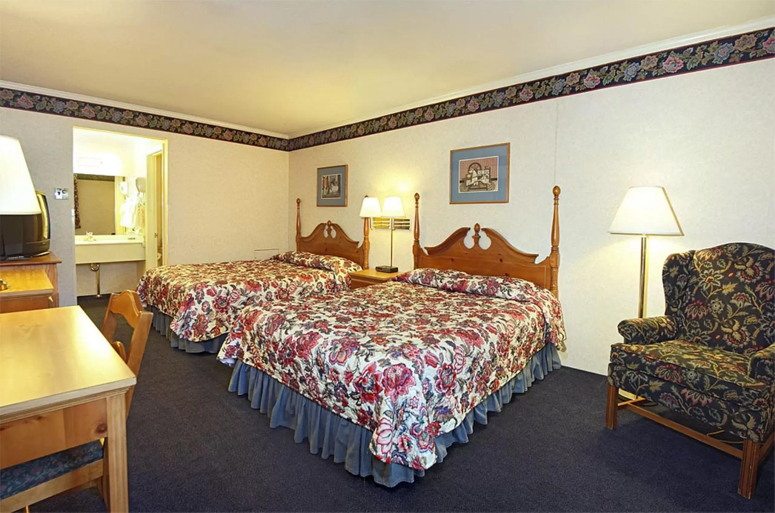 Bedroom, Bed in Mill Stream Country Inn