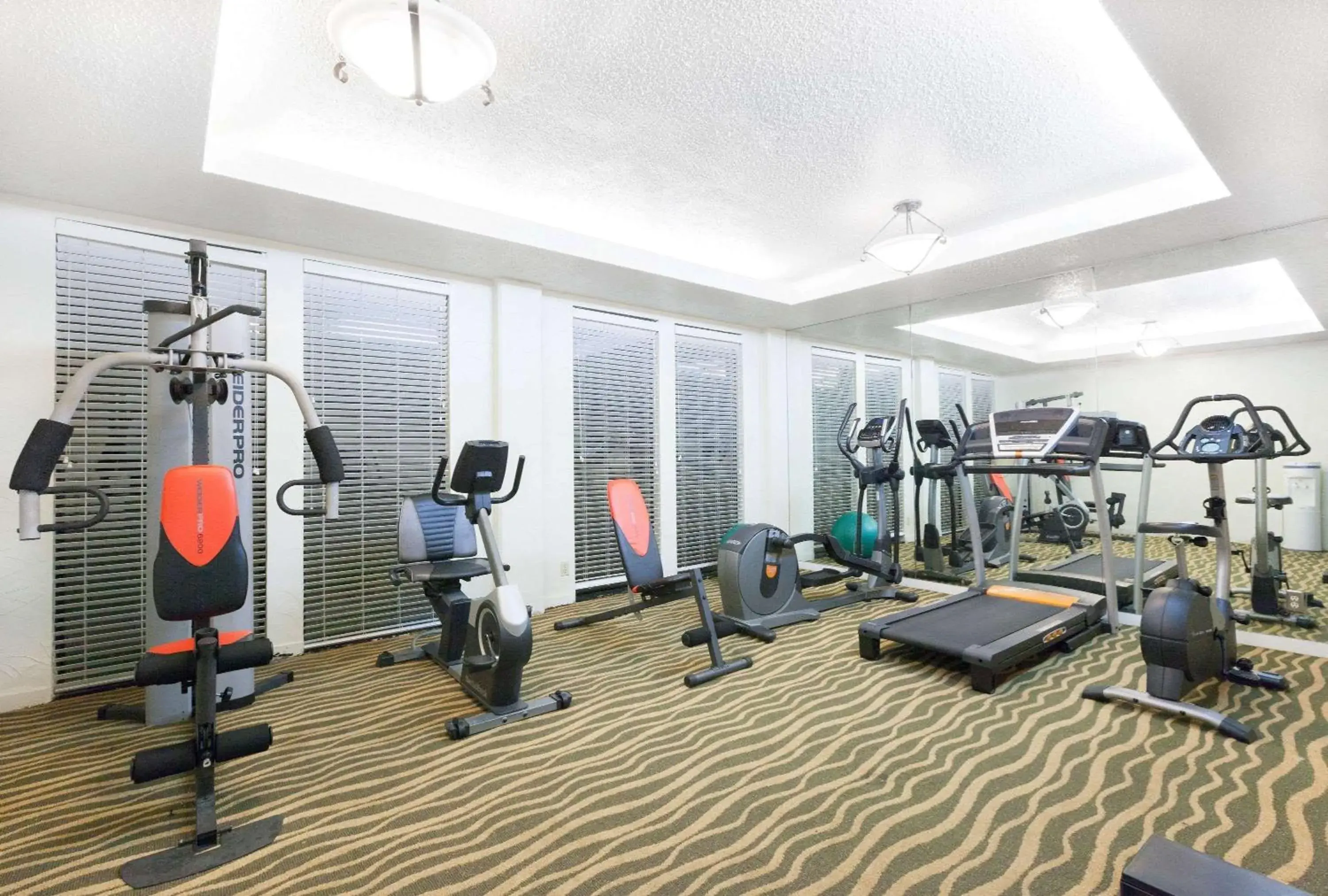 Fitness centre/facilities, Fitness Center/Facilities in Hawthorn Suites by Wyndham Richardson