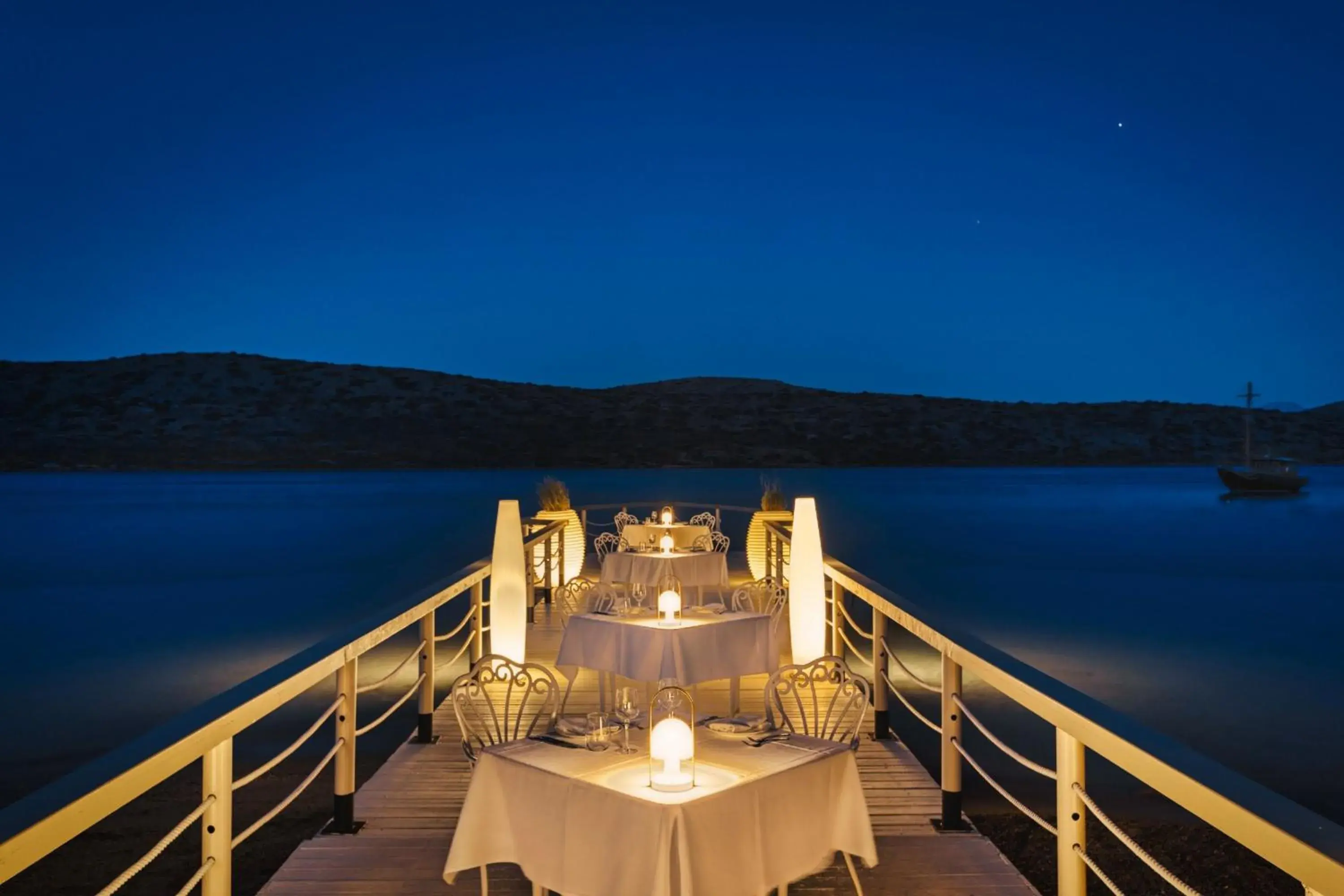 Restaurant/places to eat in Domes of Elounda, Autograph Collection
