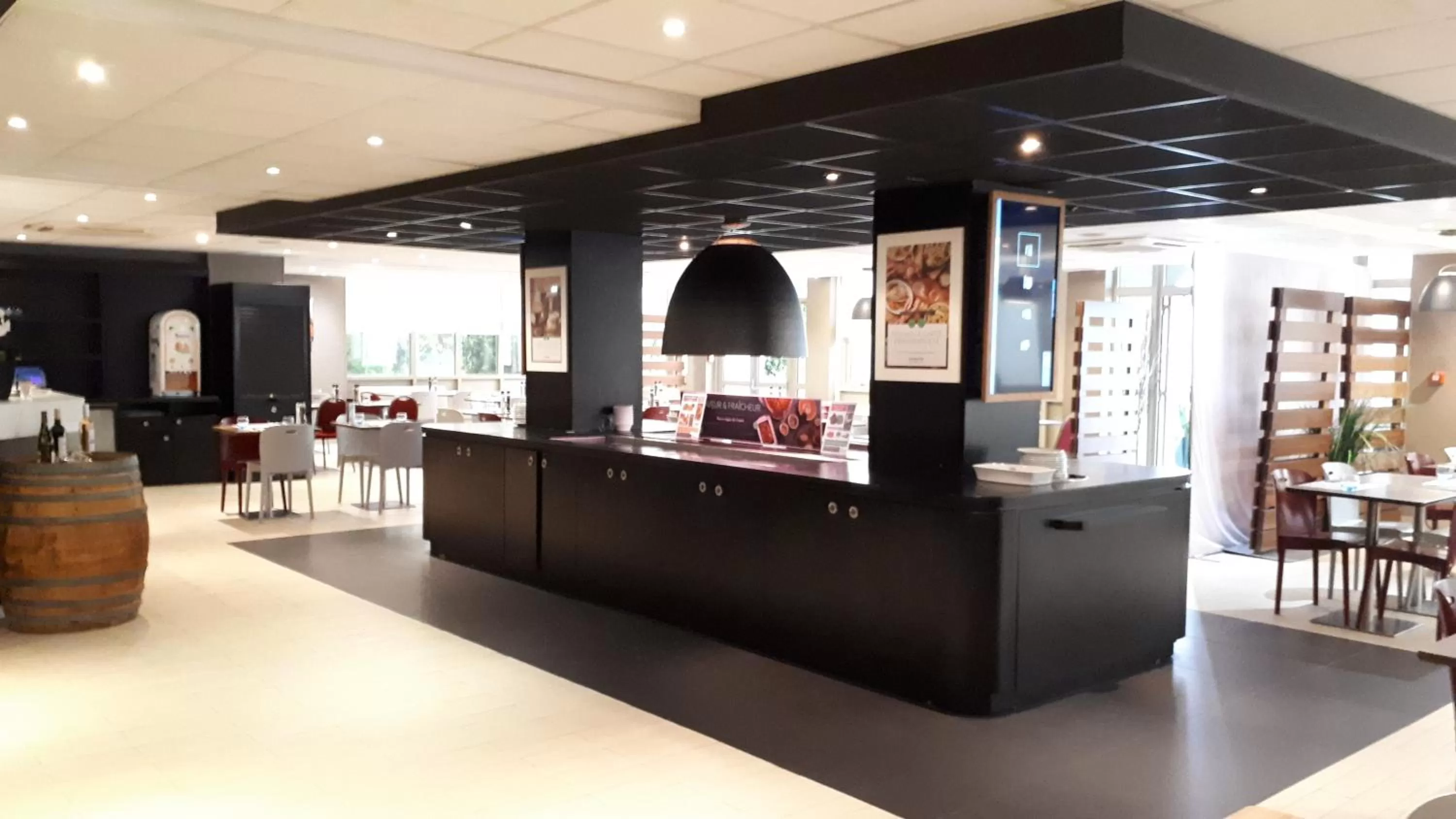 Restaurant/places to eat in Campanile Marne-La-Vallée - Torcy