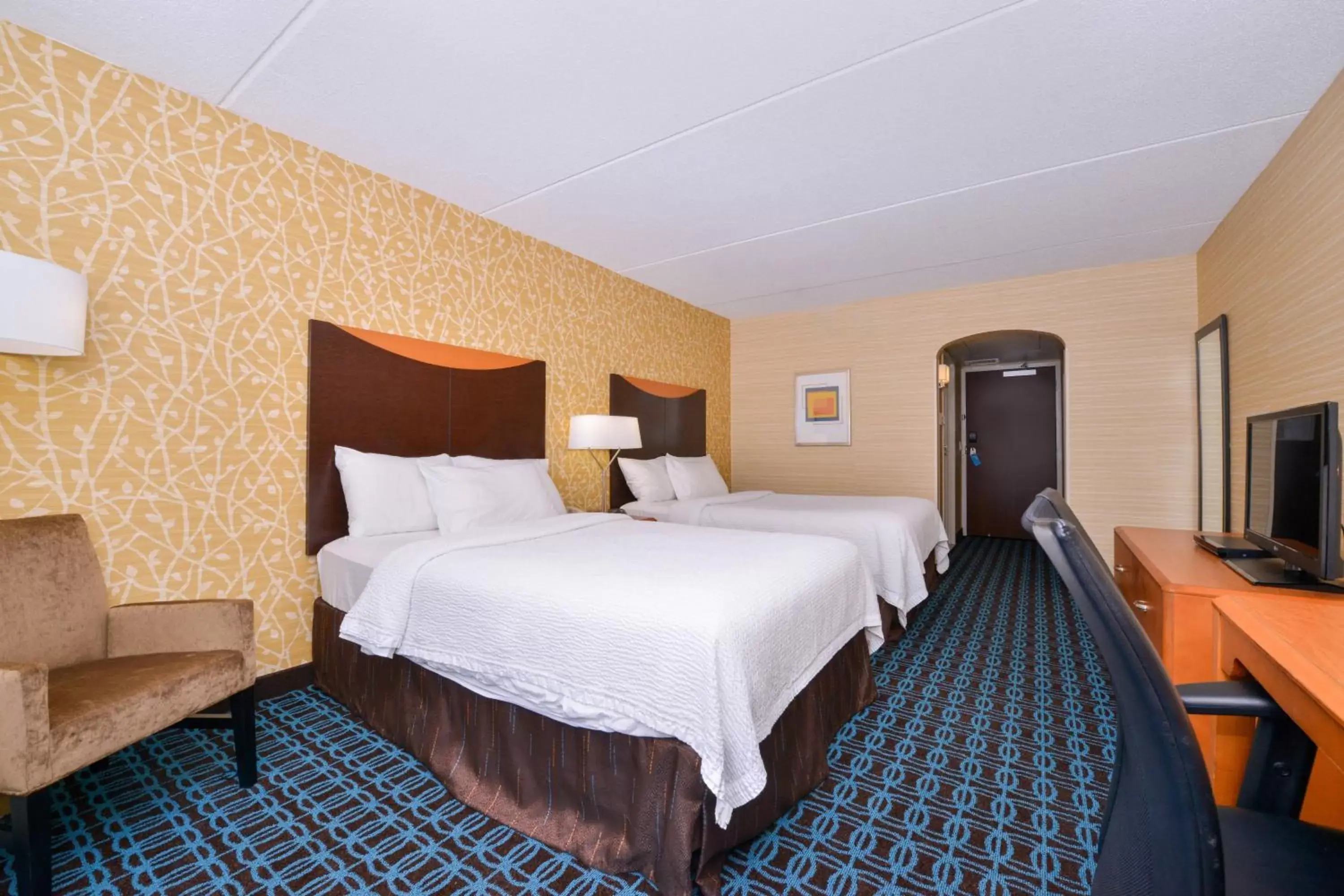 Photo of the whole room, Bed in Fairfield Inn Rochester Airport