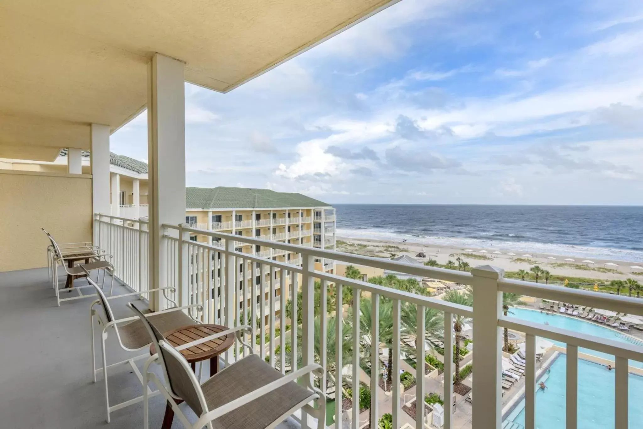 Bedroom, Balcony/Terrace in Omni Amelia Island Resort