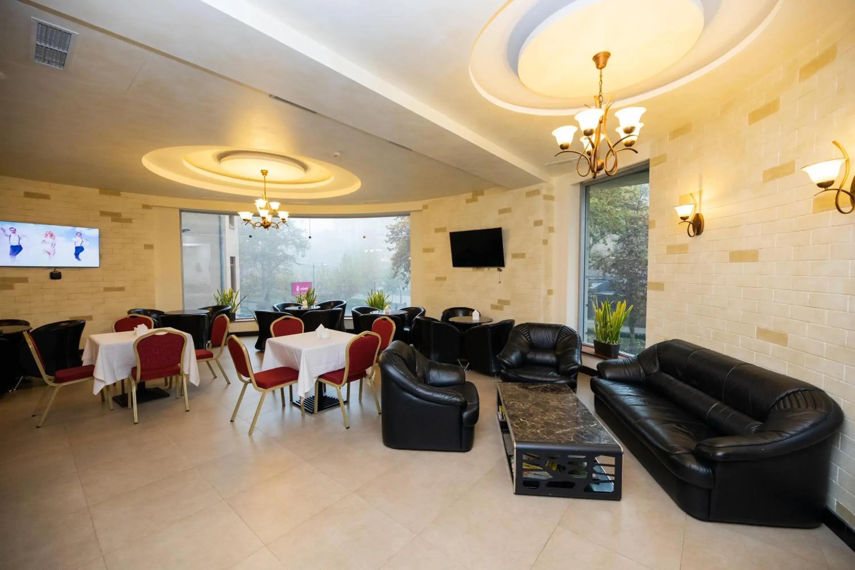 Lounge or bar in Diamond Hotel Yerevan