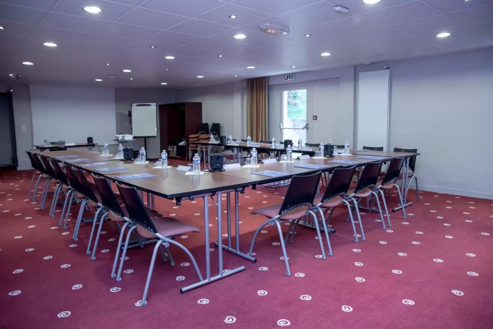 Meeting/conference room in Kyriad Saint-Malo Dinard