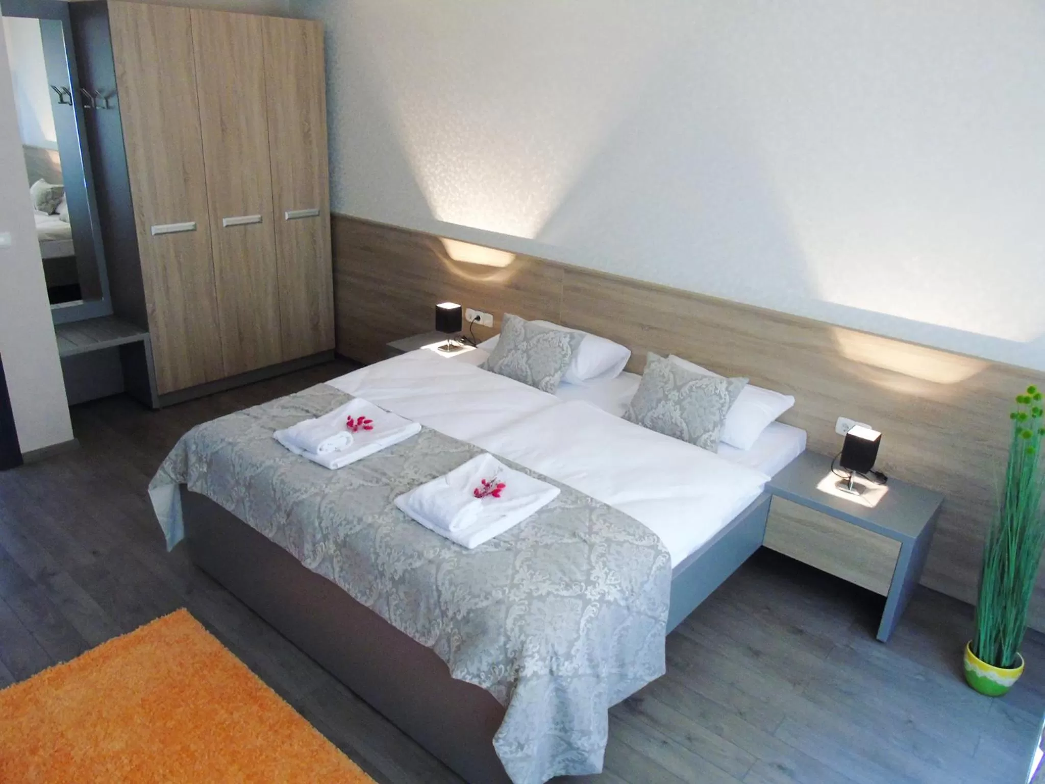 Bed in Motel Kamenica