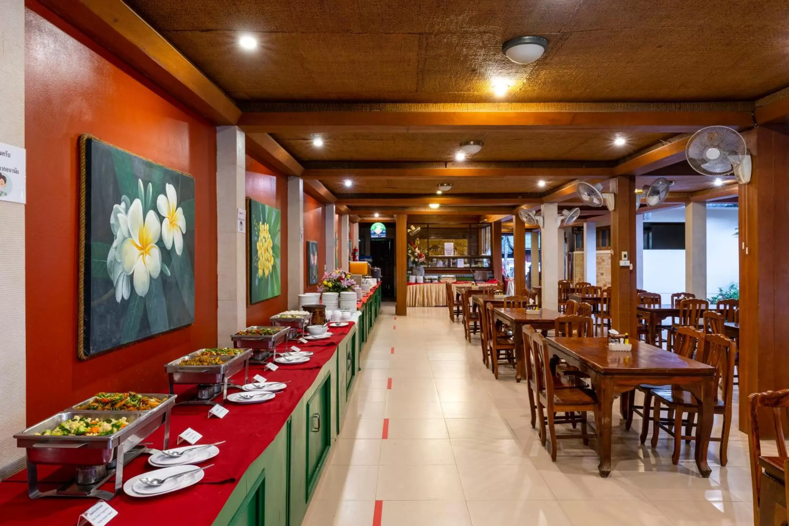 Restaurant/places to eat in Coconut Beach Resort, Koh Chang Restaurant/places to eat in Coconut Beach Resort, Koh Chang