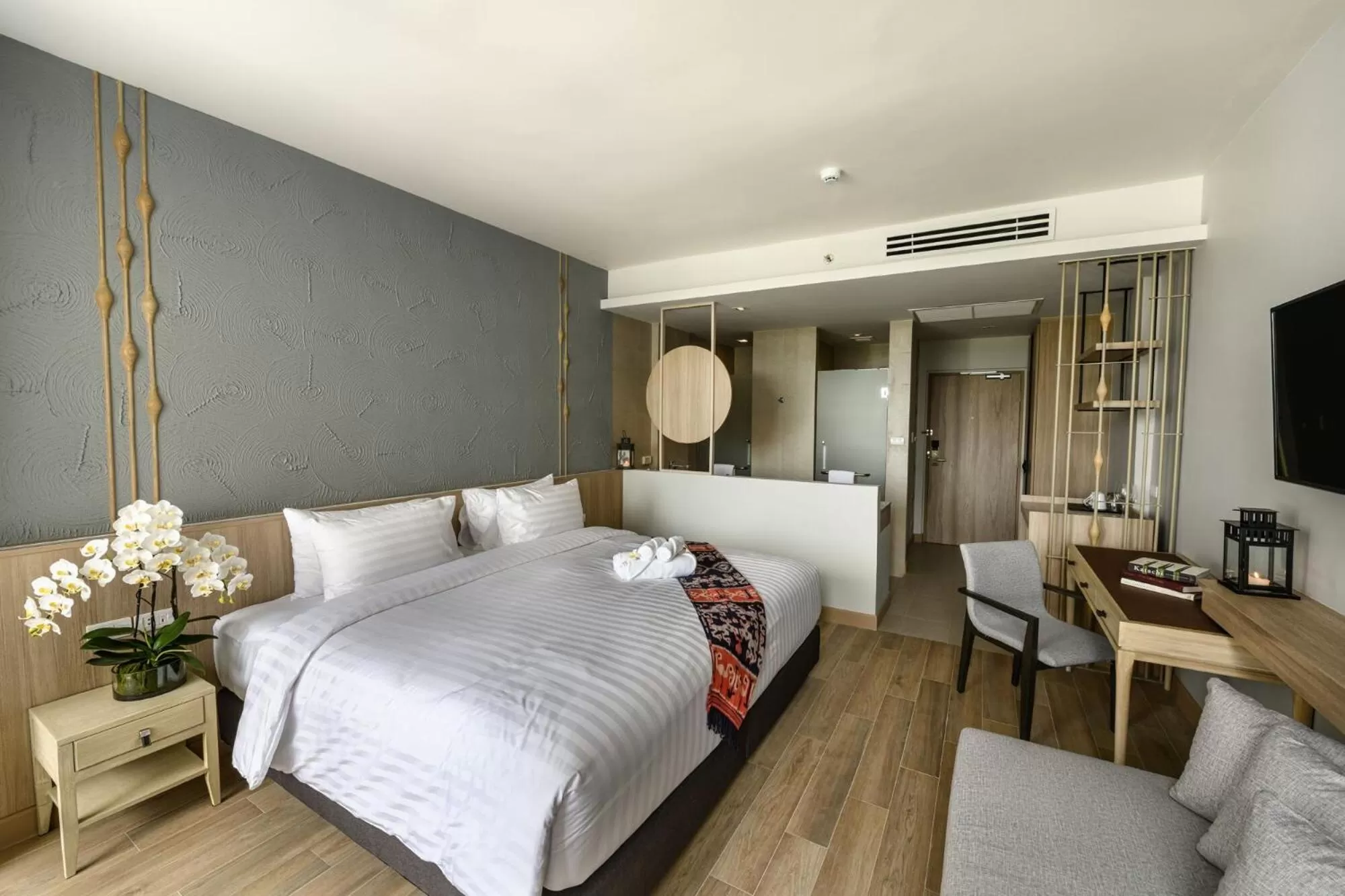 TV and multimedia, Bed in iSanook Resort & Suites Hua Hin