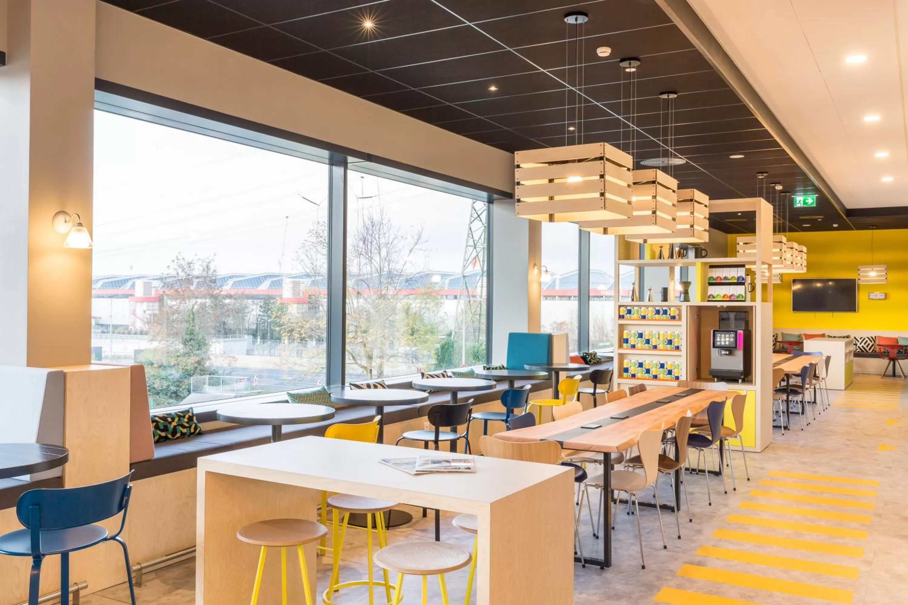 Restaurant/places to eat in ibis Styles Geneve Palexpo Aeroport