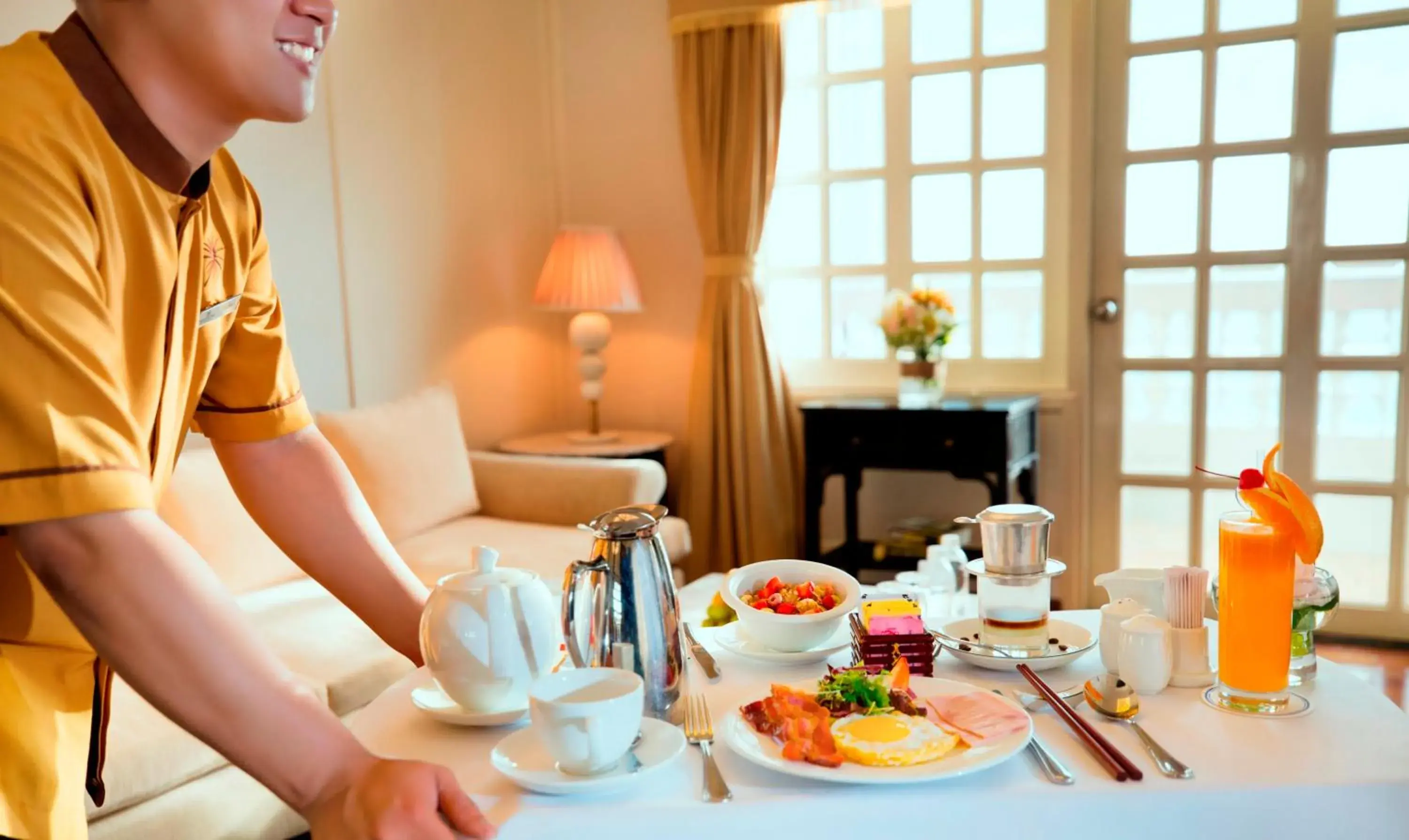 room service in Sunrise Nha Trang Beach Hotel & Spa