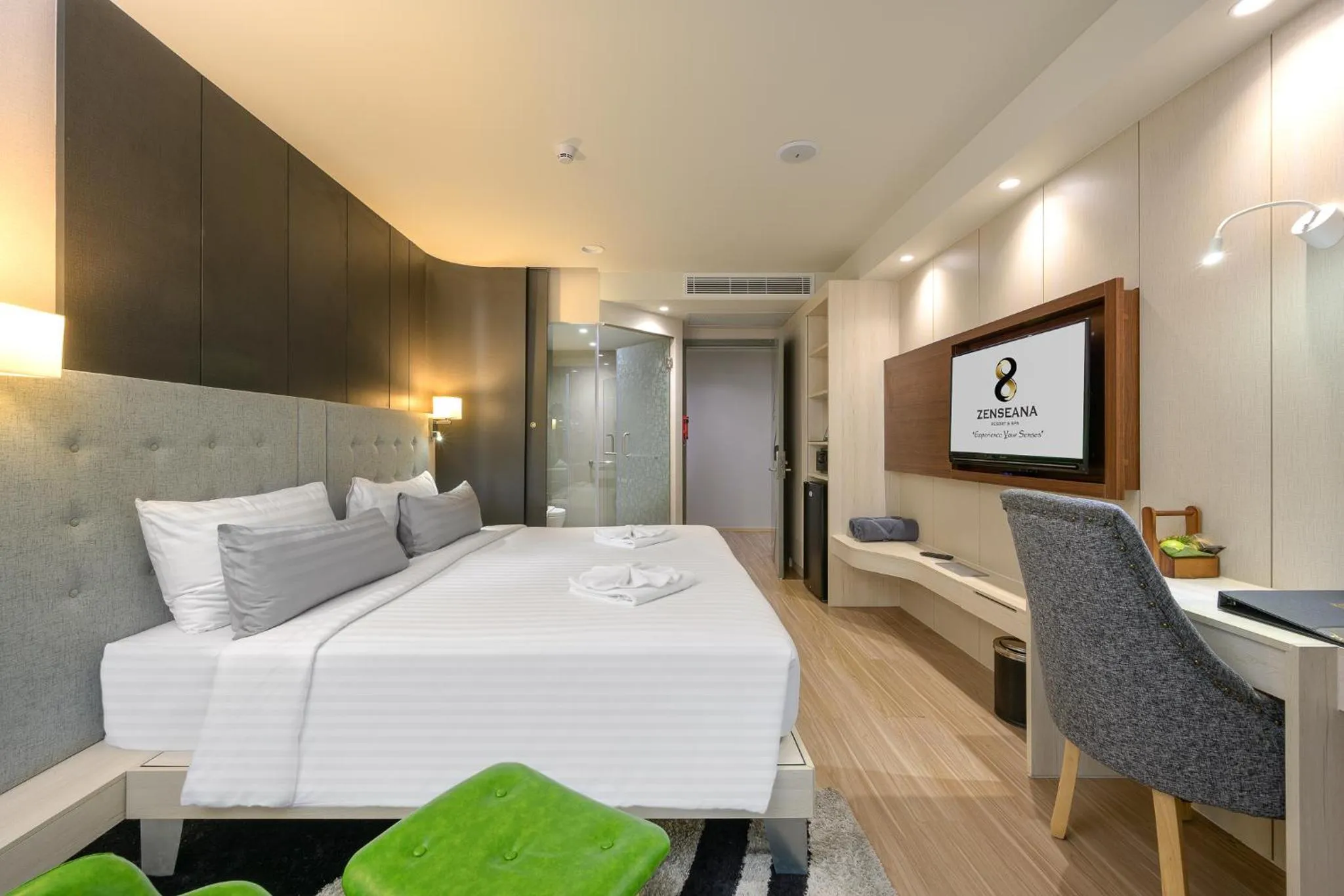 Photo of the whole room, Bed in Zenseana Resort & Spa - Patong, Phuket