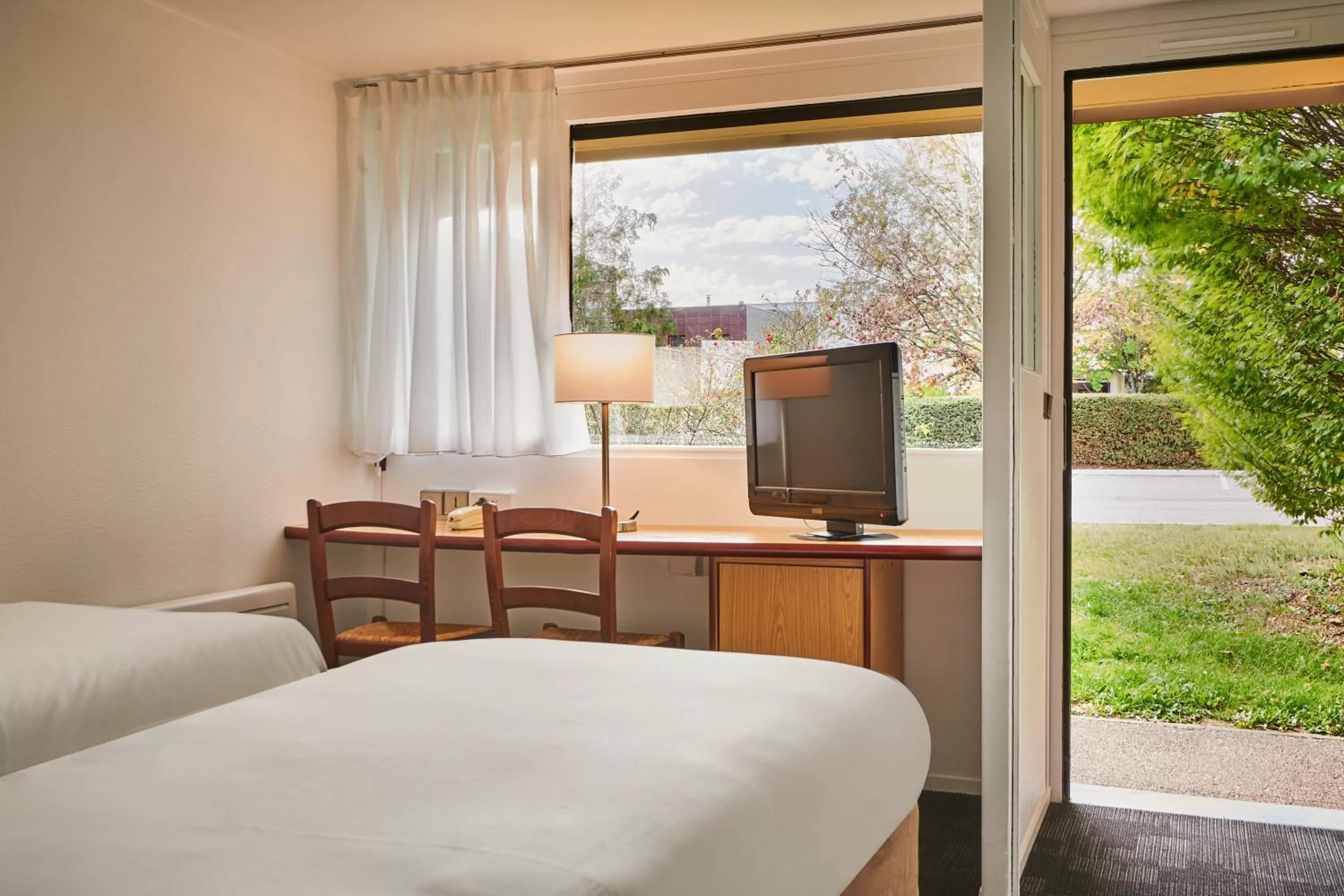 Bed in Kyriad Direct Epinal