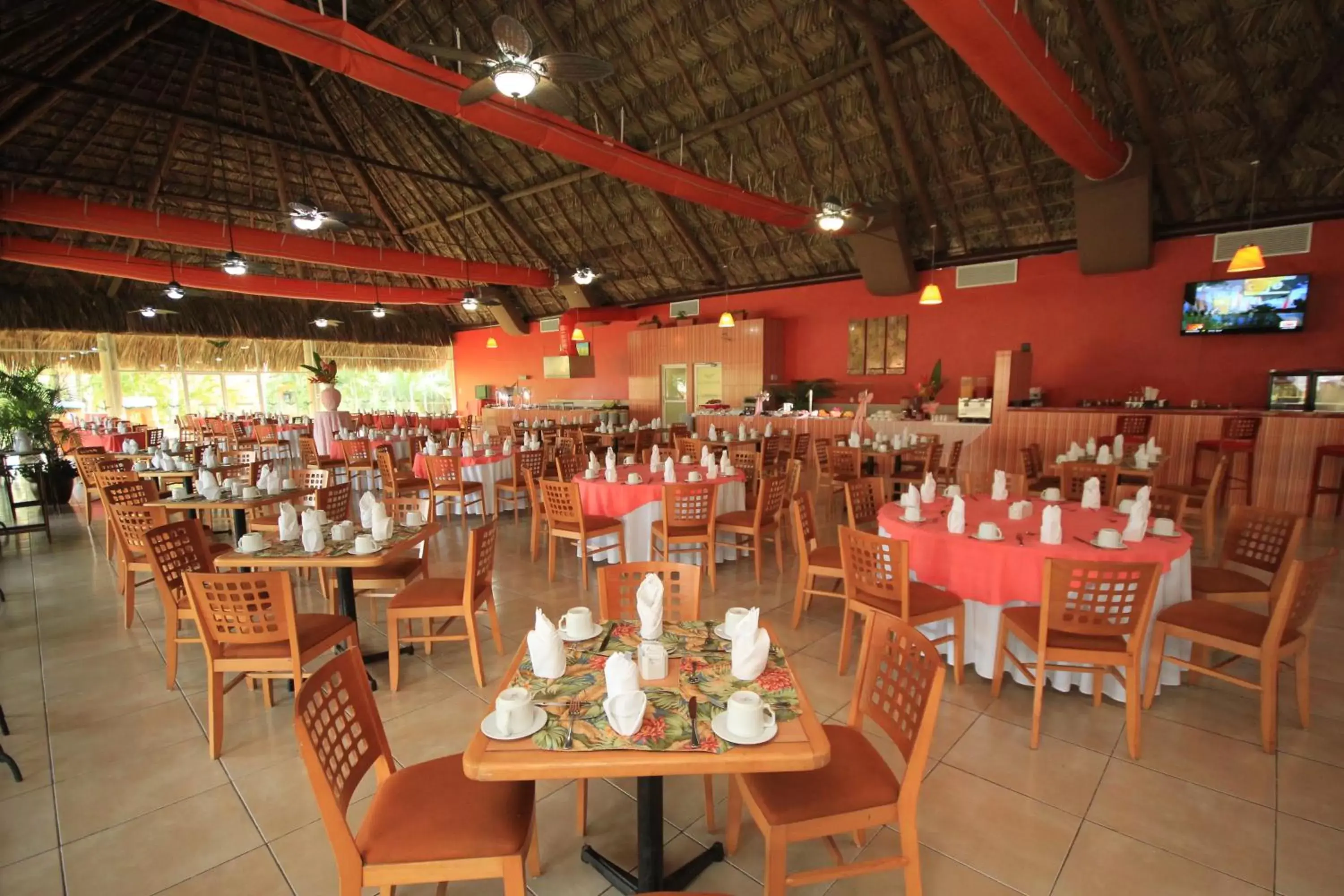 Restaurant/Places to Eat in Hotel Villa Mercedes Palenque